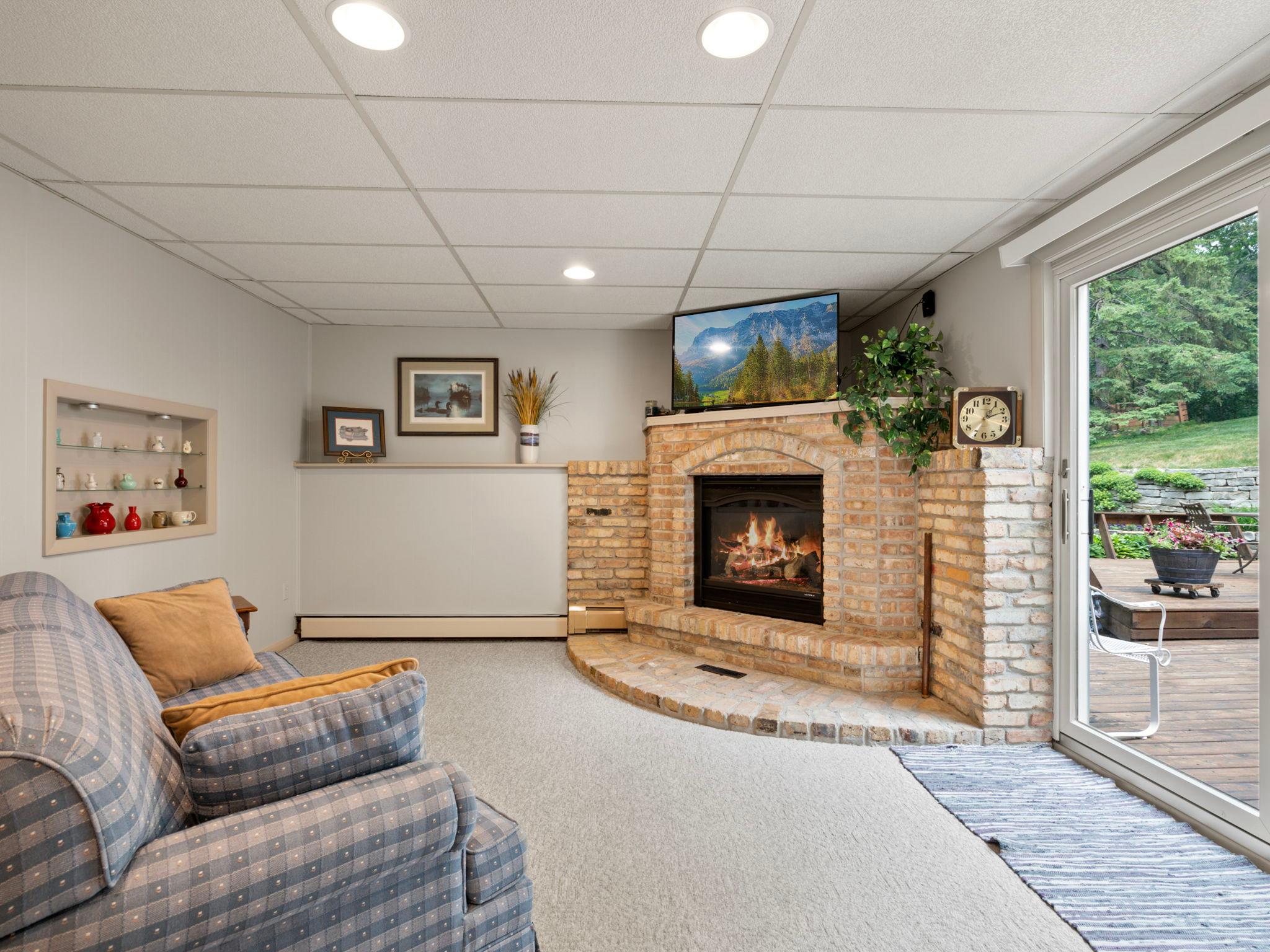16020 Temple Lane