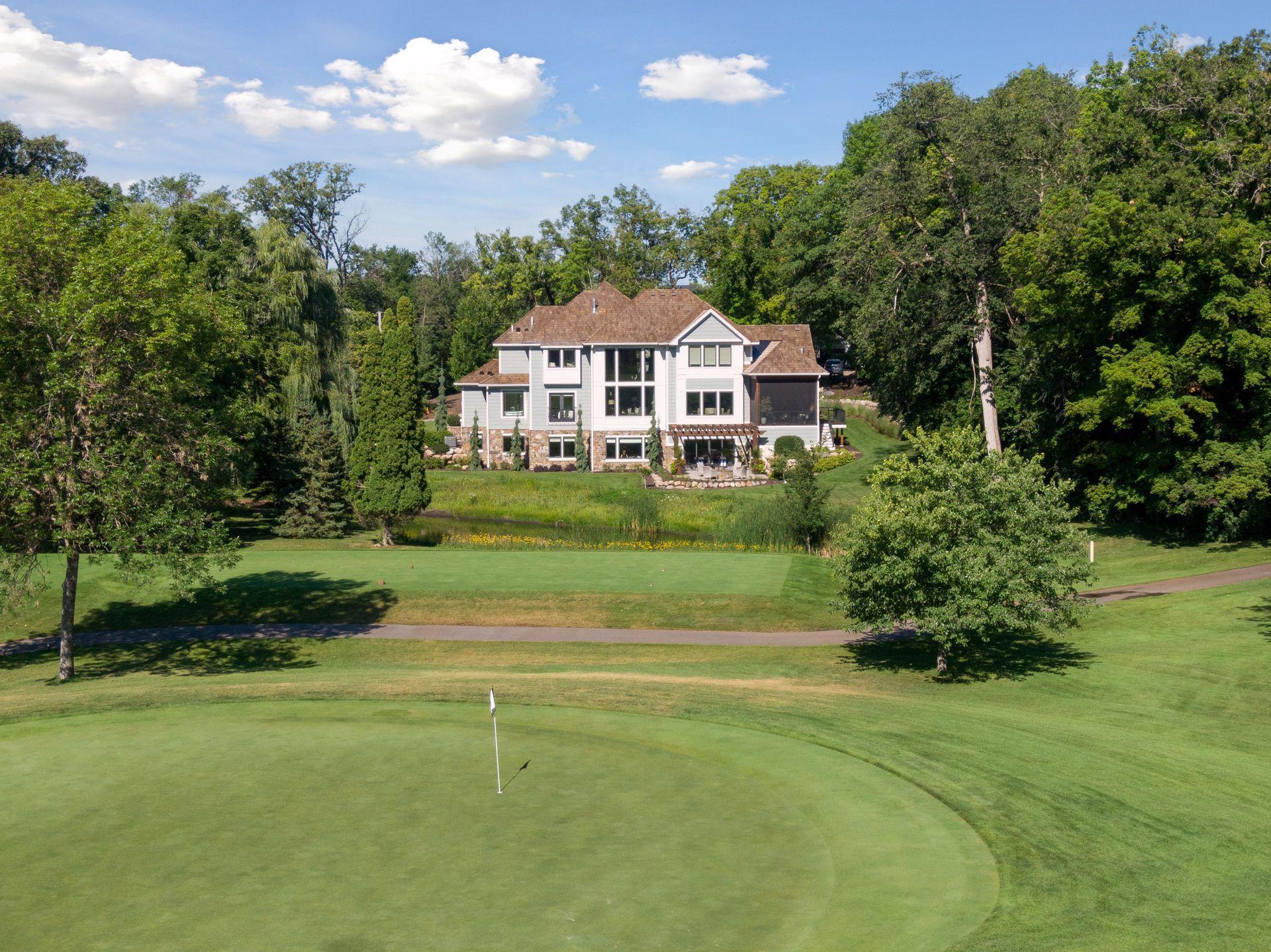 10 Myrtlewood Road