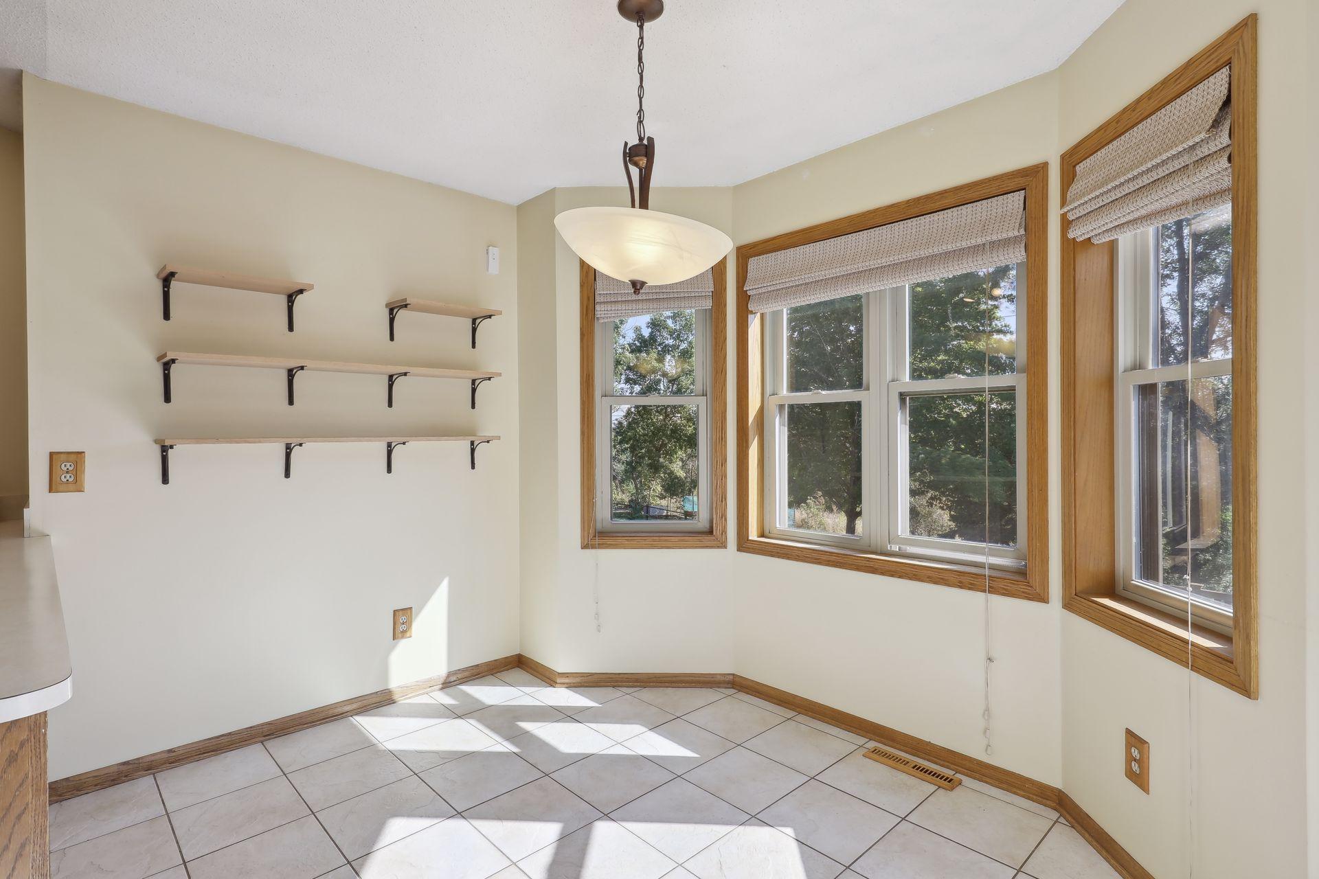 4394 Livingston Drive