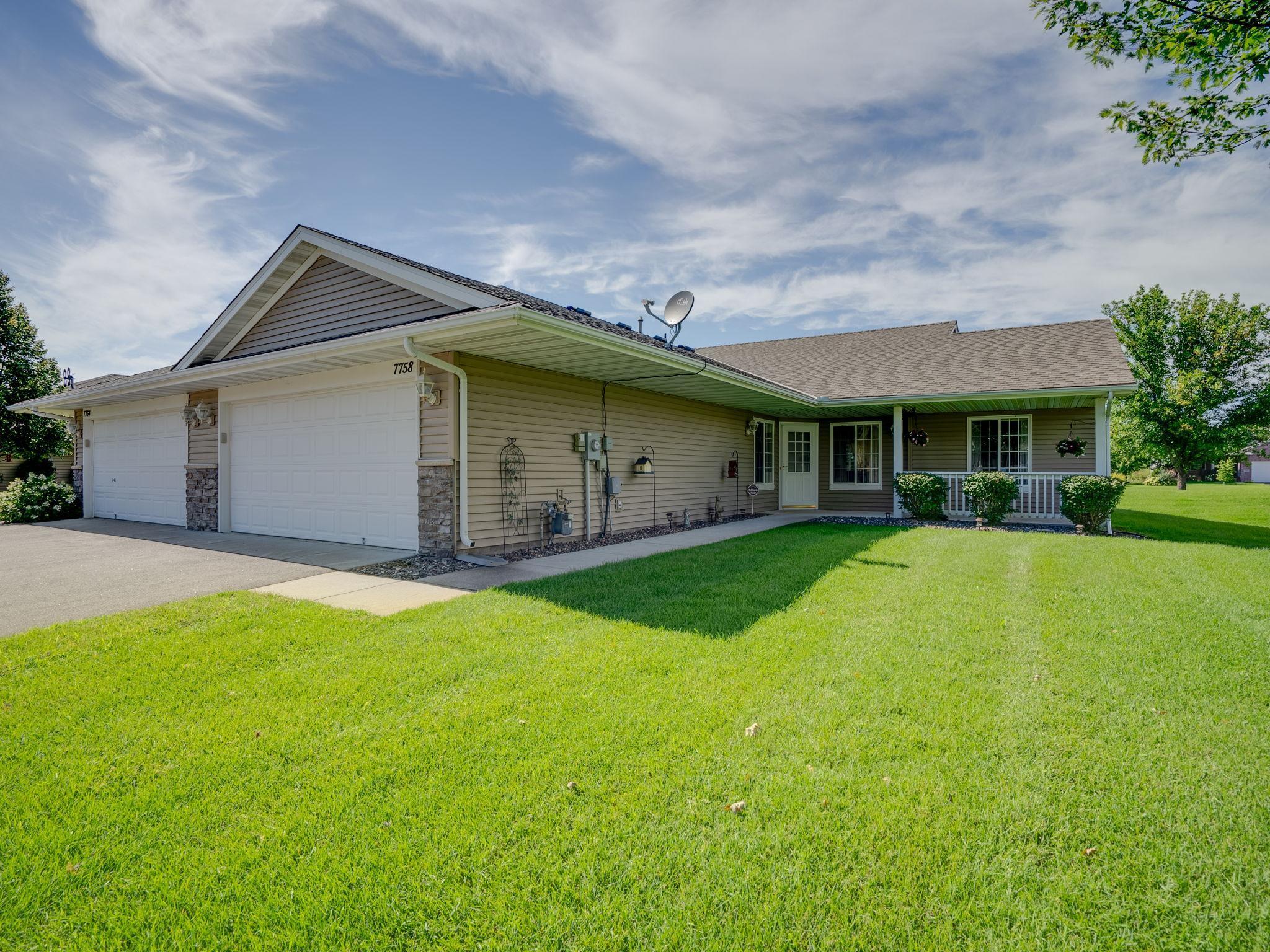 7758 Palisades Avenue NE