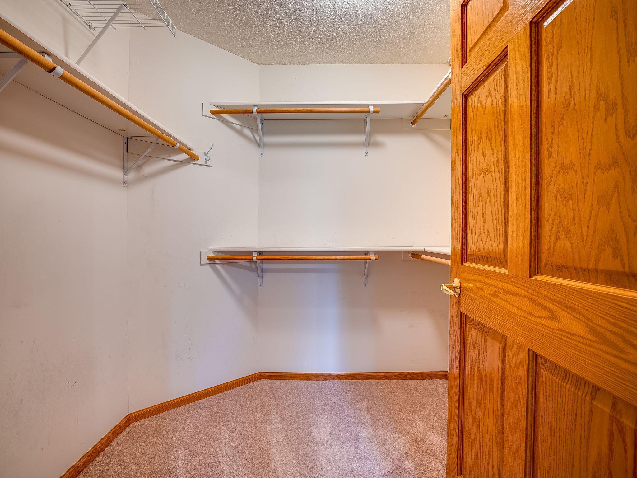 7758 Palisades Avenue NE