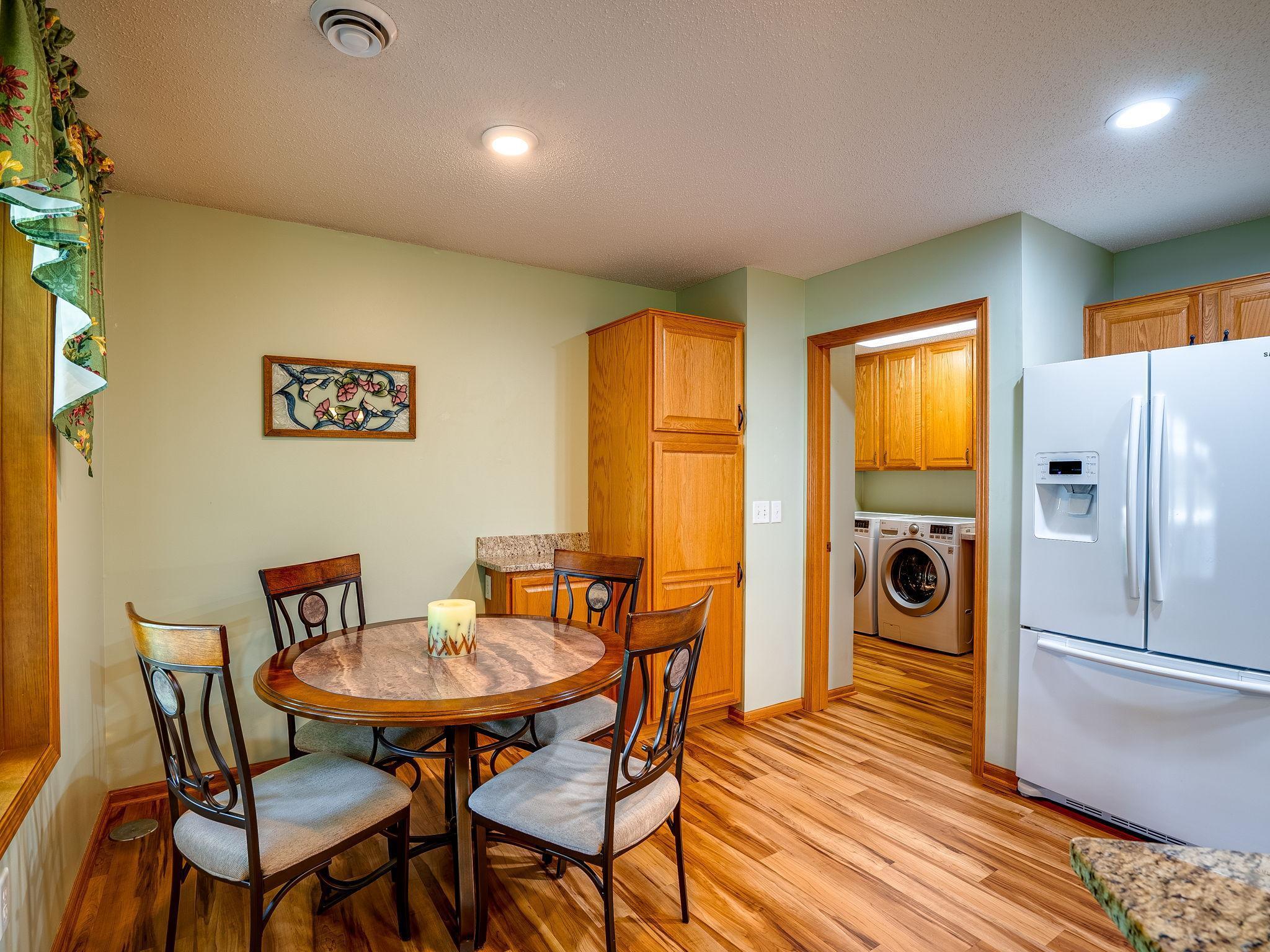 7758 Palisades Avenue NE