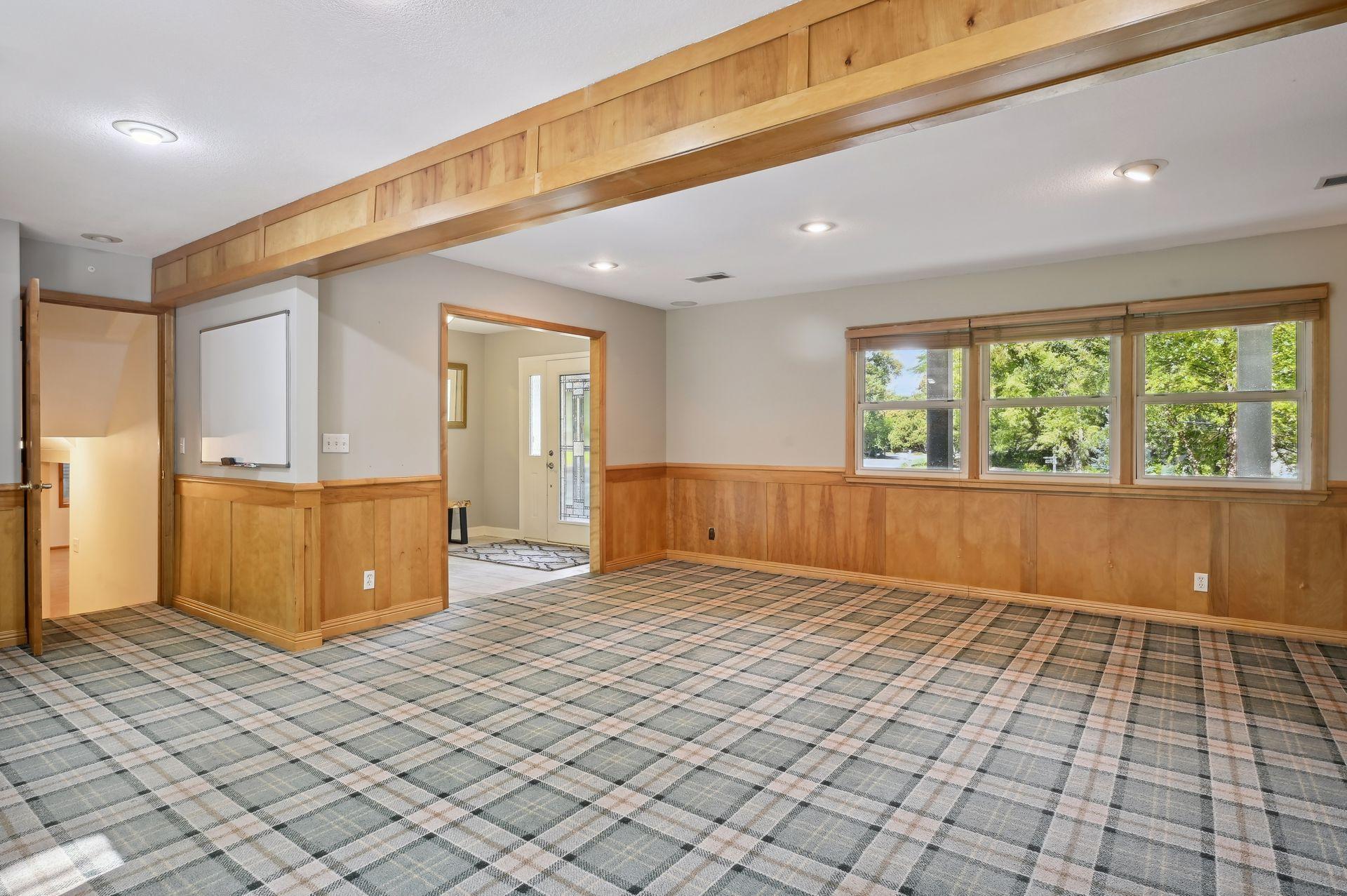 3928 Huntingdon Drive
