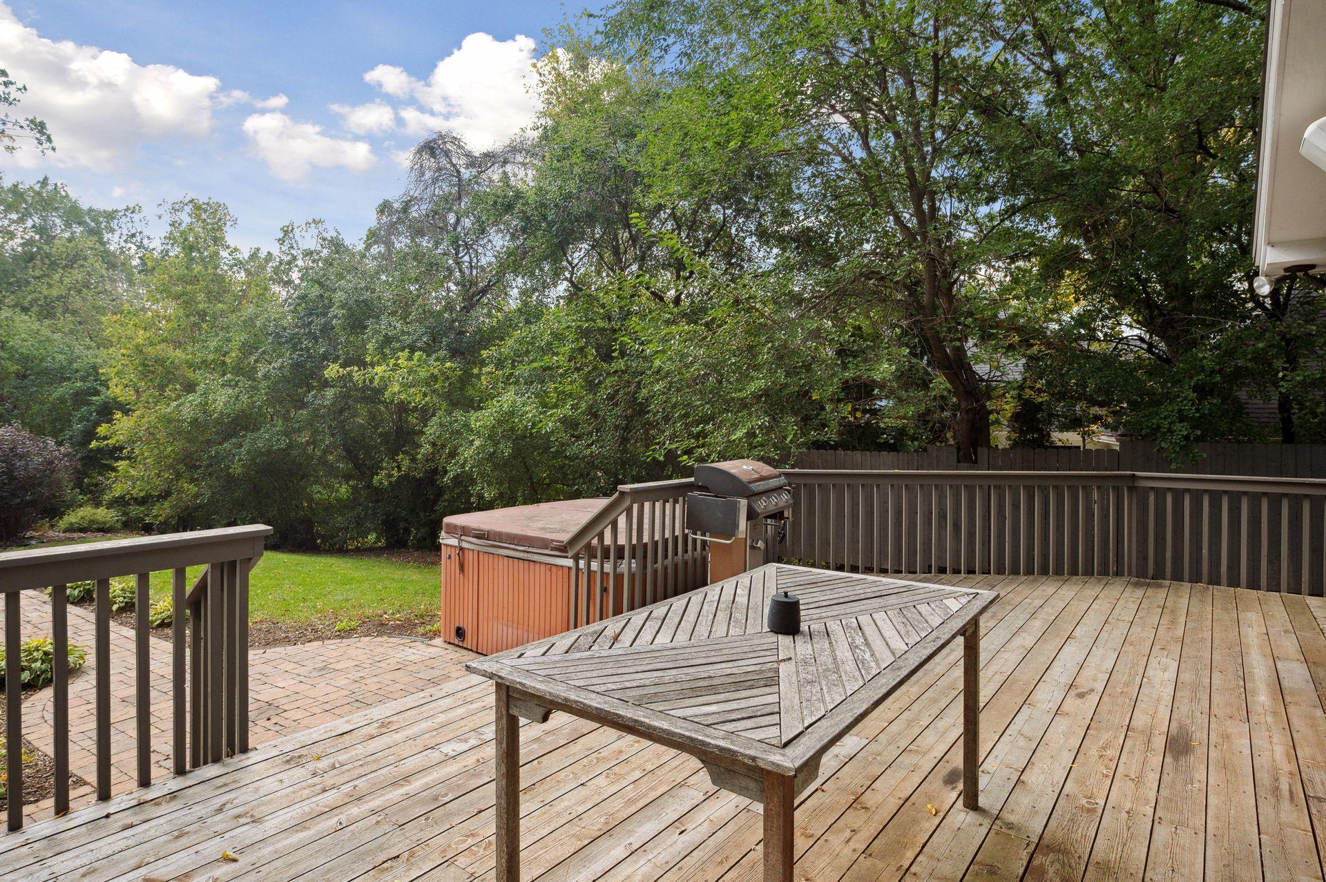 3928 Huntingdon Drive