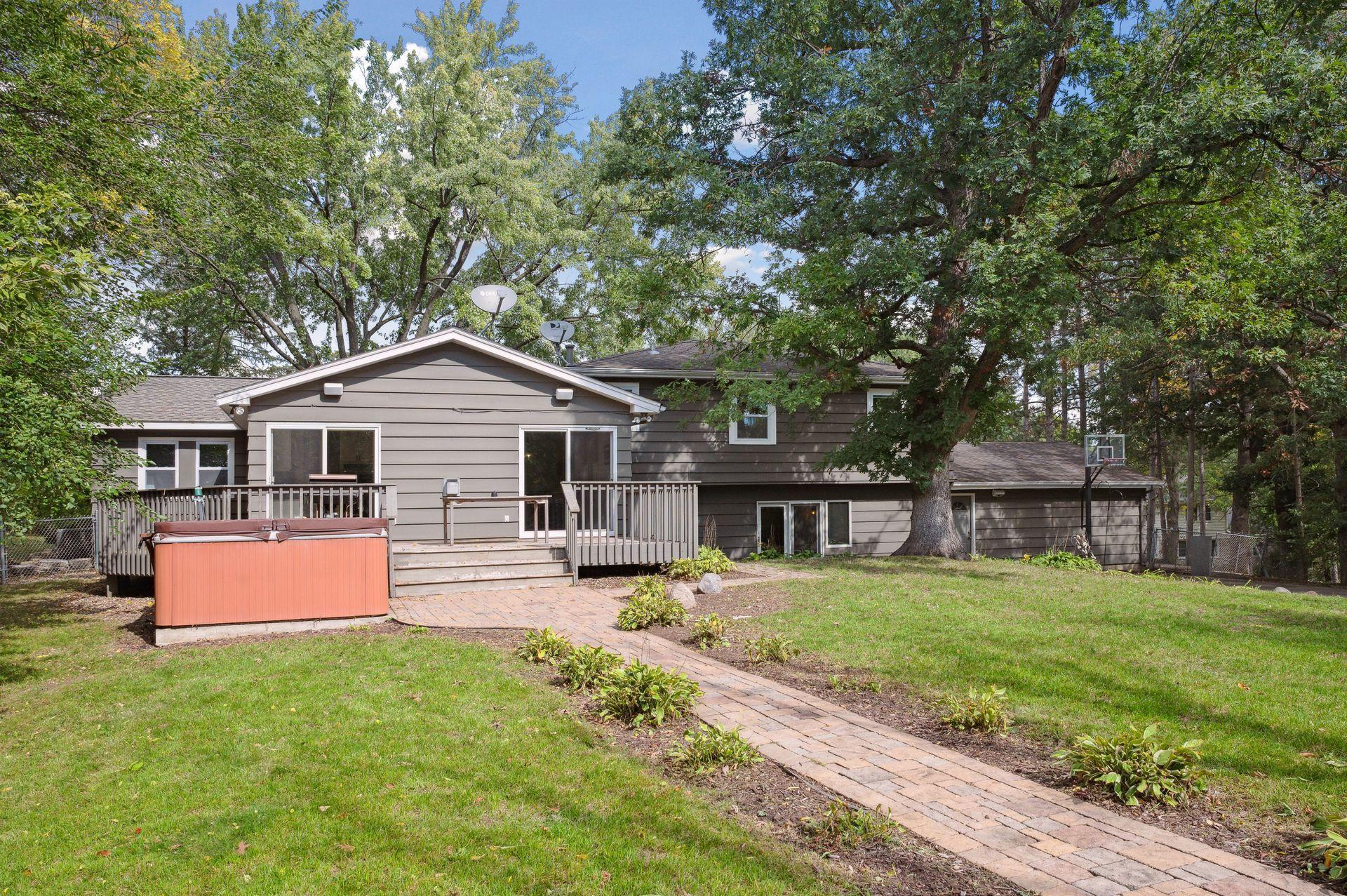 3928 Huntingdon Drive