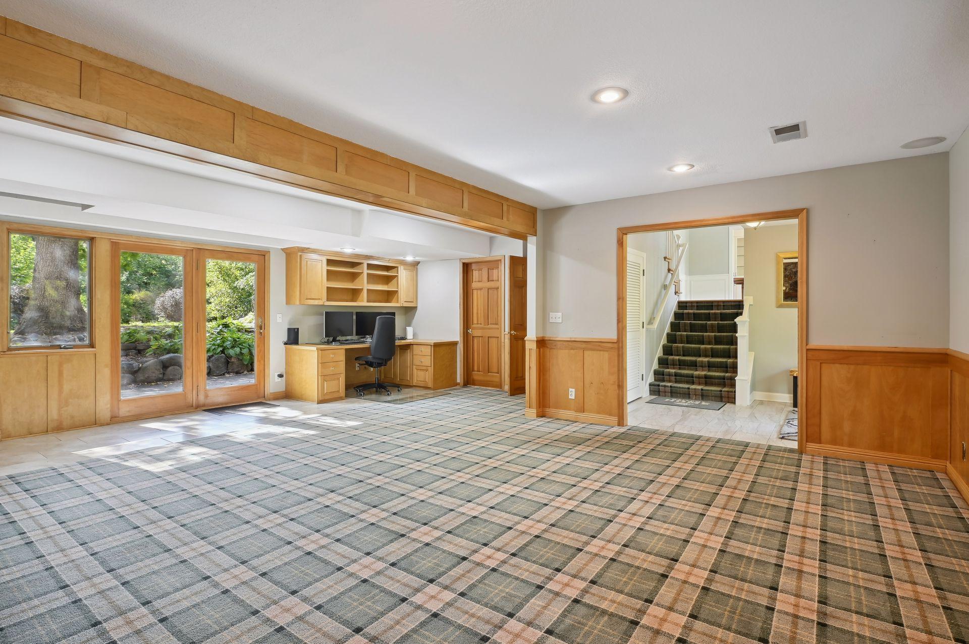 3928 Huntingdon Drive
