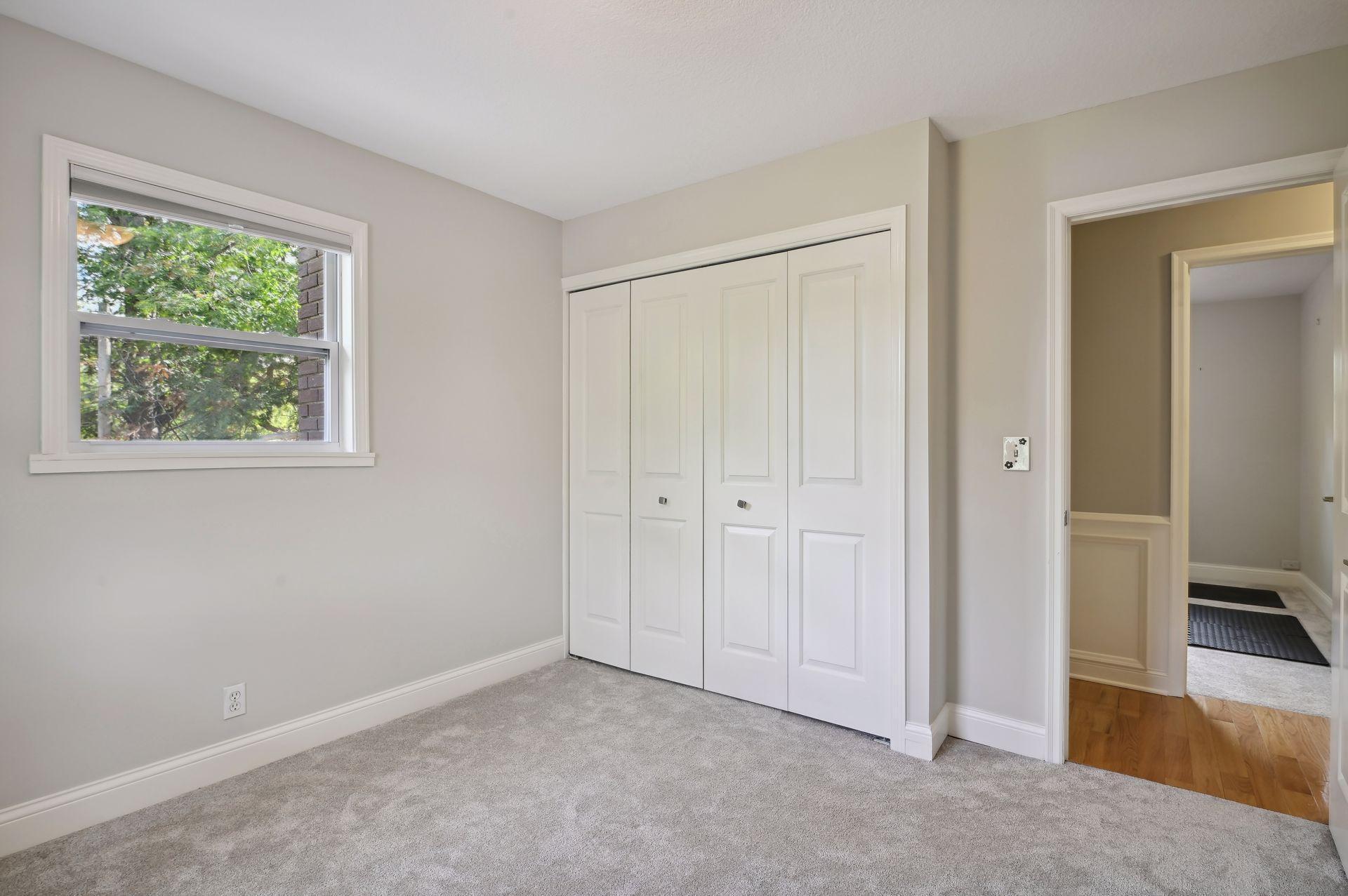 3928 Huntingdon Drive