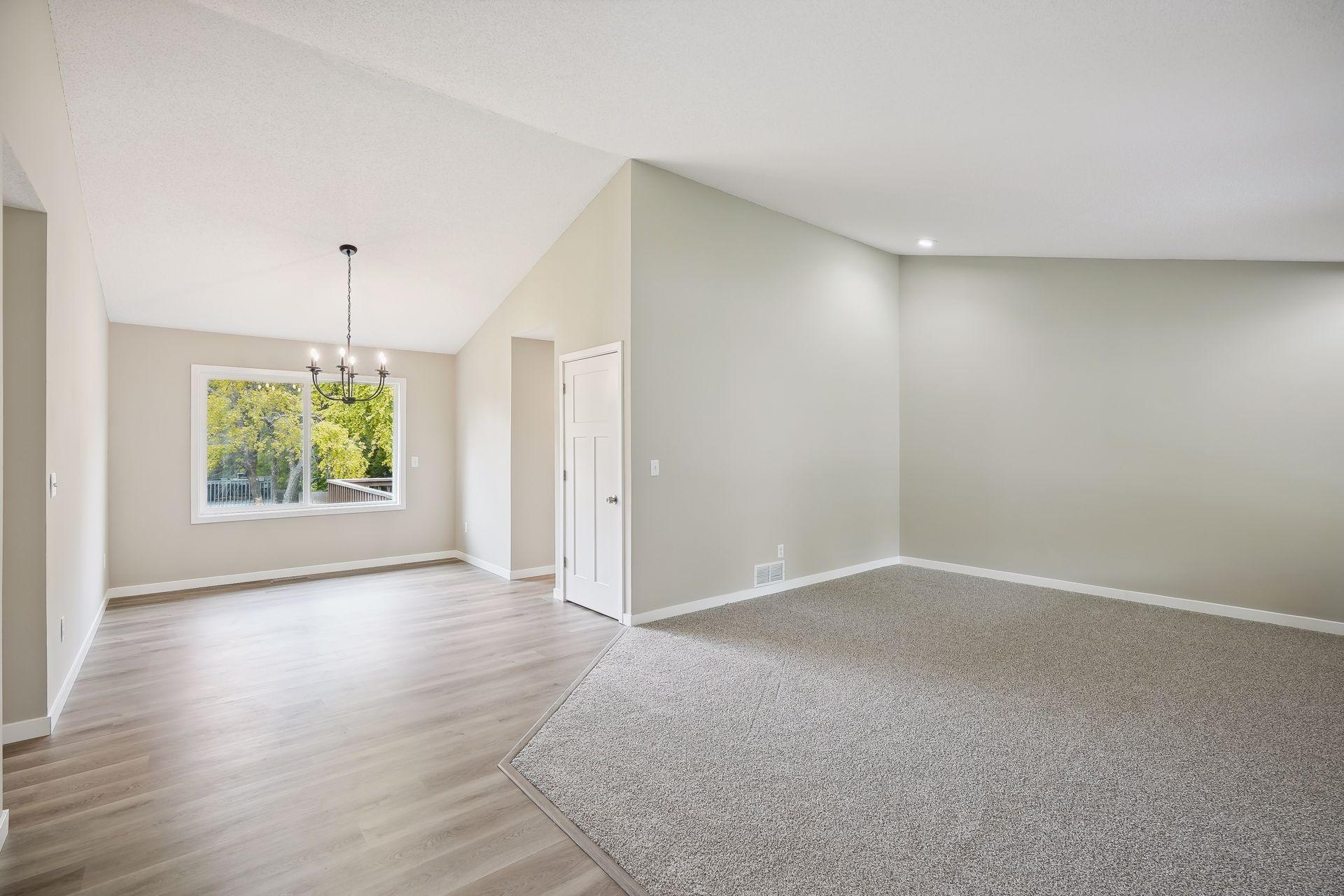 6880 Chaparral Lane
