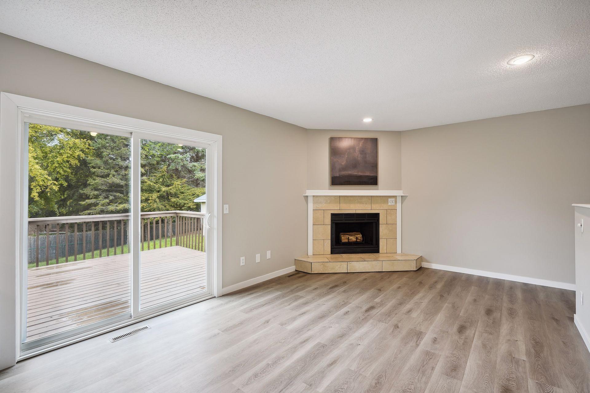 6880 Chaparral Lane