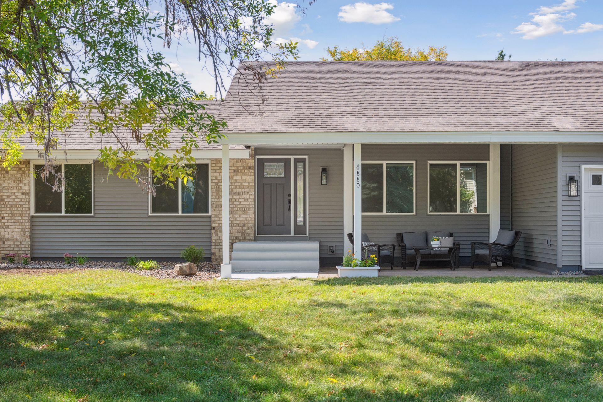 6880 Chaparral Lane