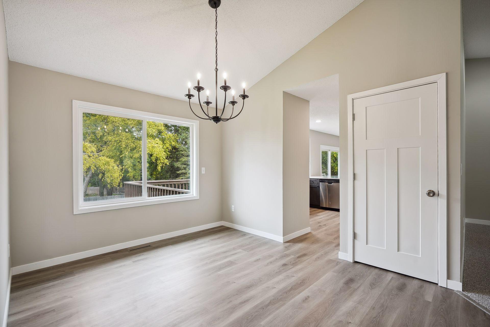 6880 Chaparral Lane