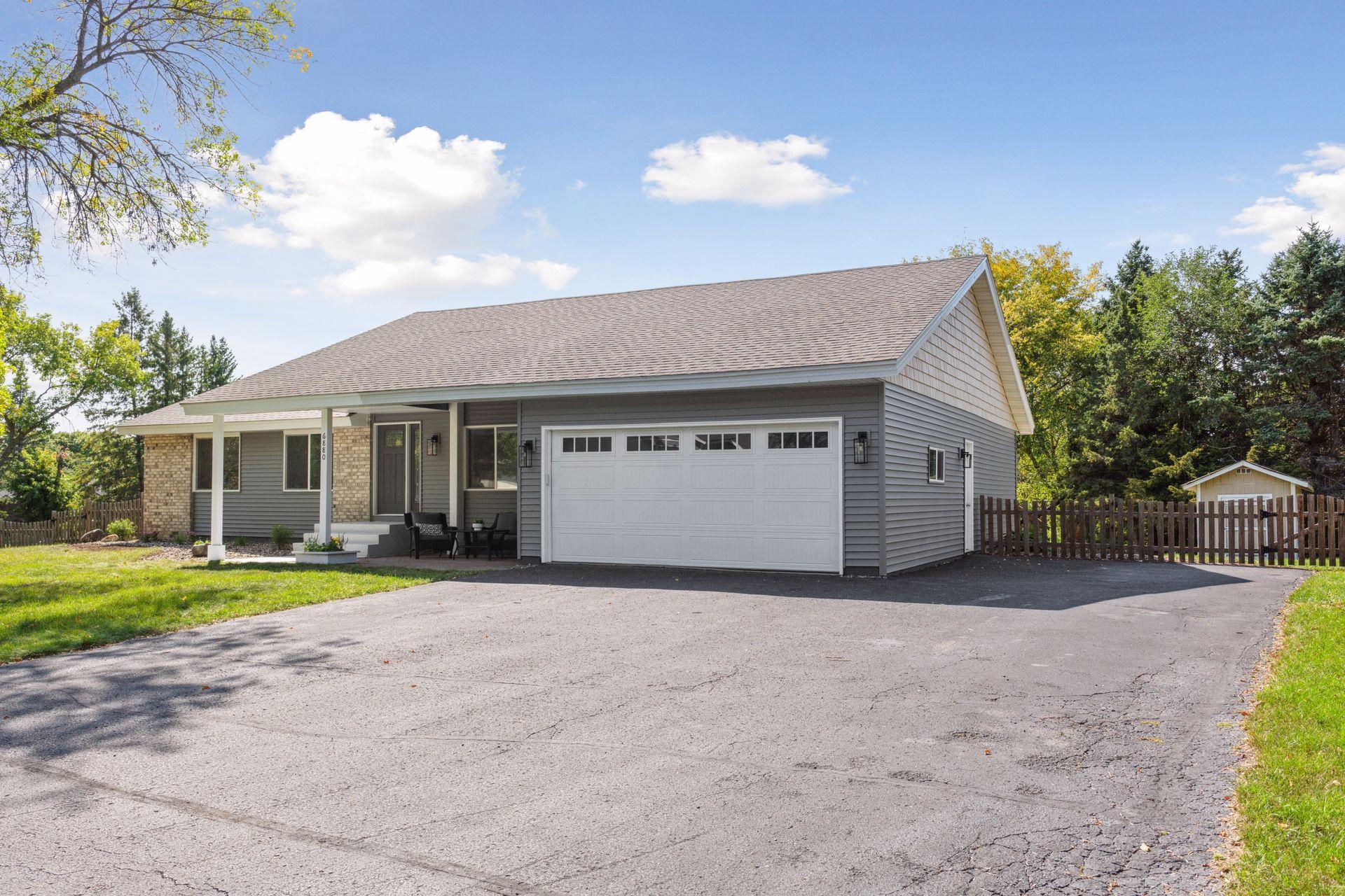 6880 Chaparral Lane