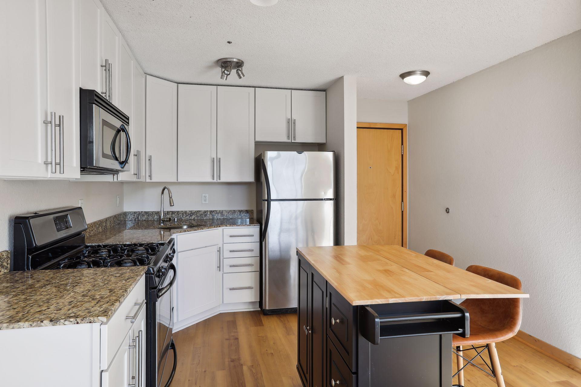 2532 1st Avenue S Unit: S101