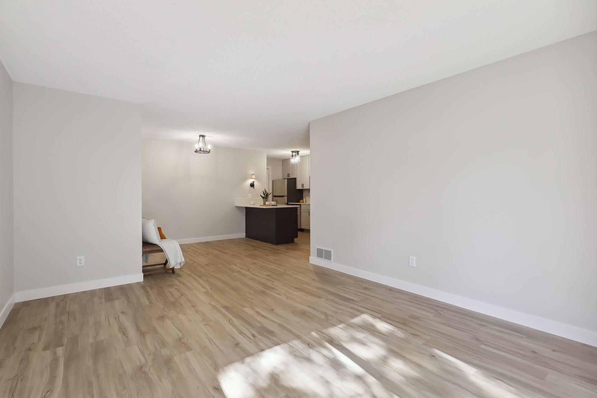 2041 N Park Drive Unit: 5
