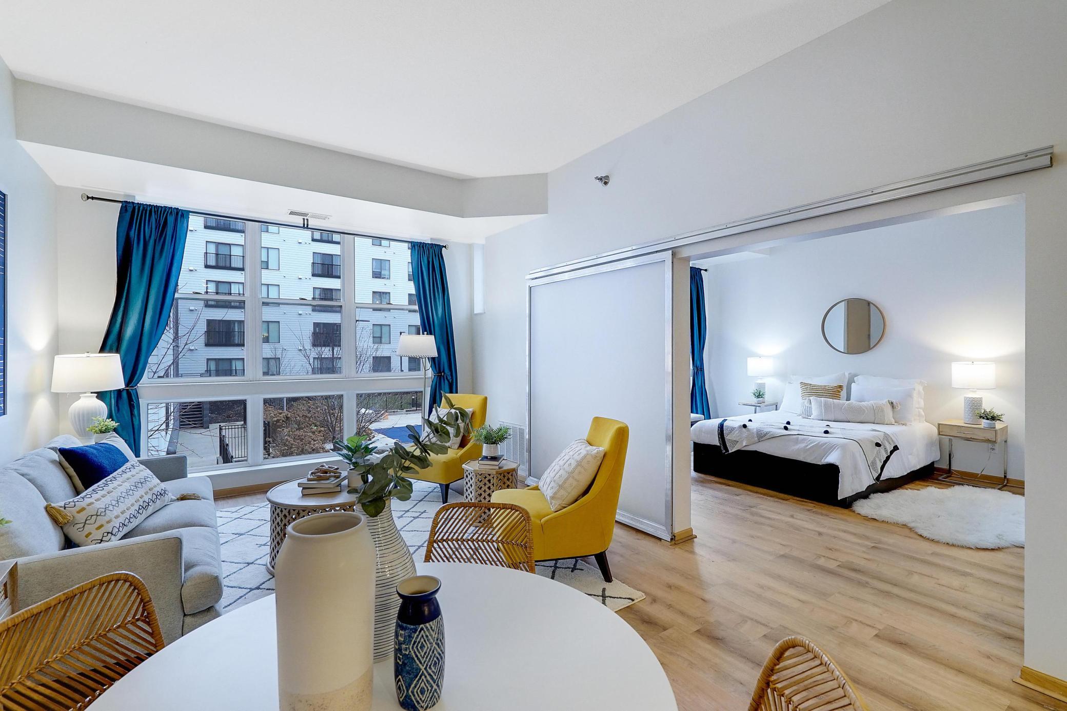 2650 University Avenue W Unit: 212