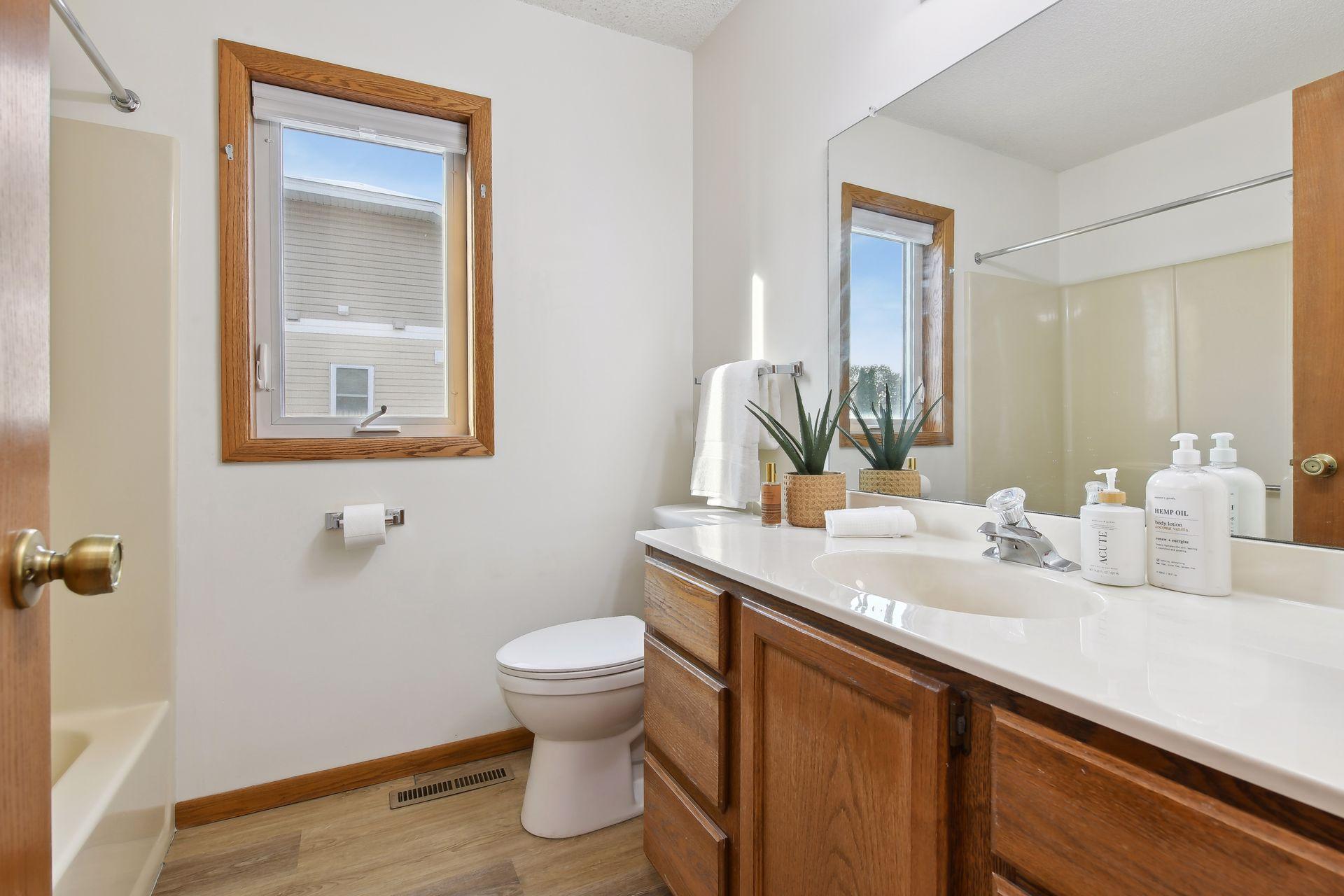 3335 Nevada Avenue N Unit: 3503