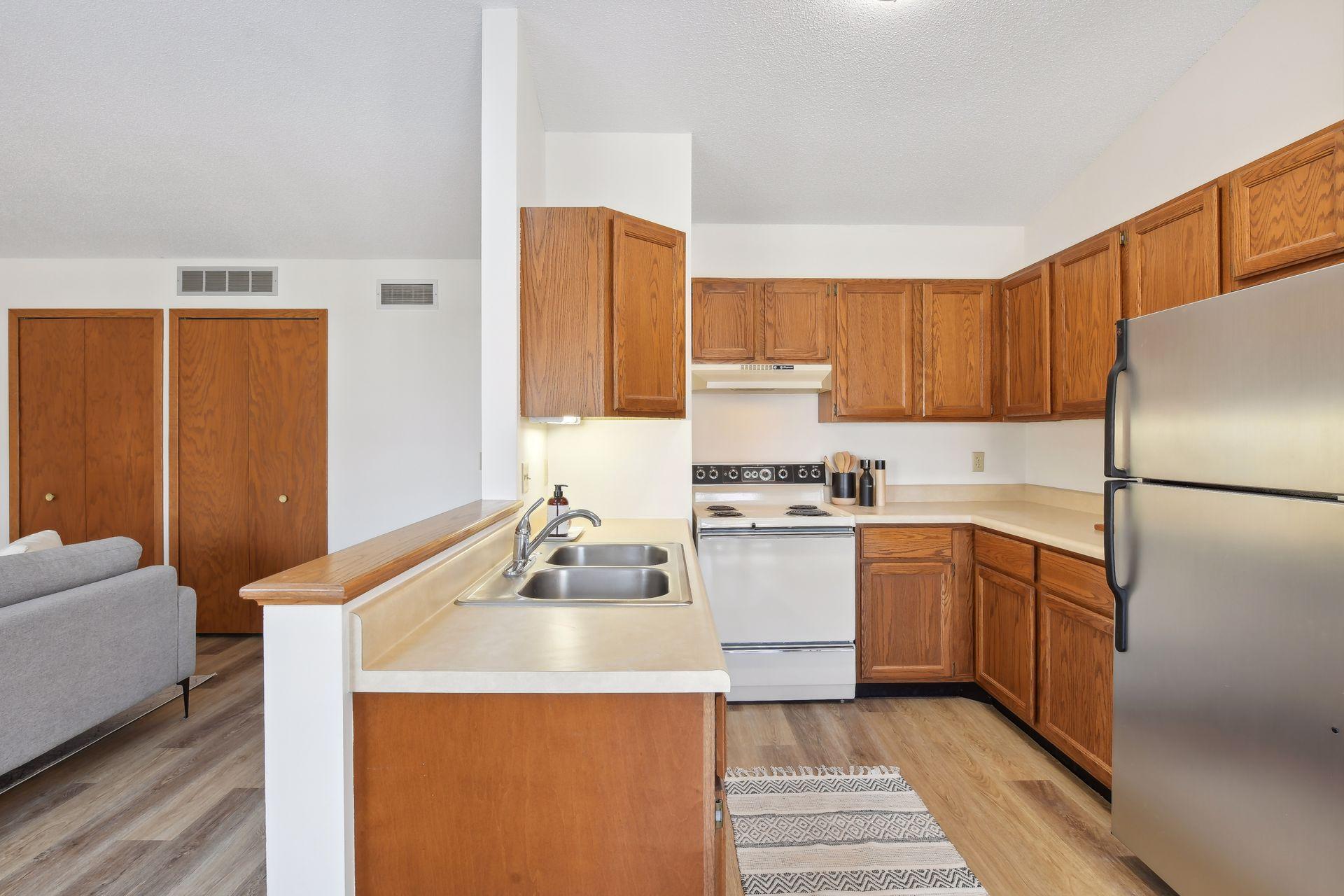 3335 Nevada Avenue N Unit: 3503