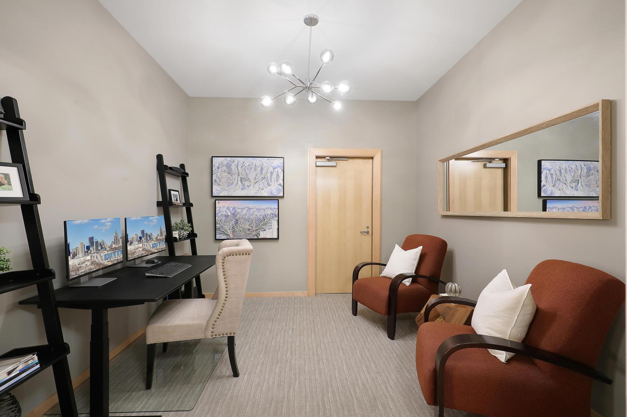 215 10th Avenue S Unit: 414