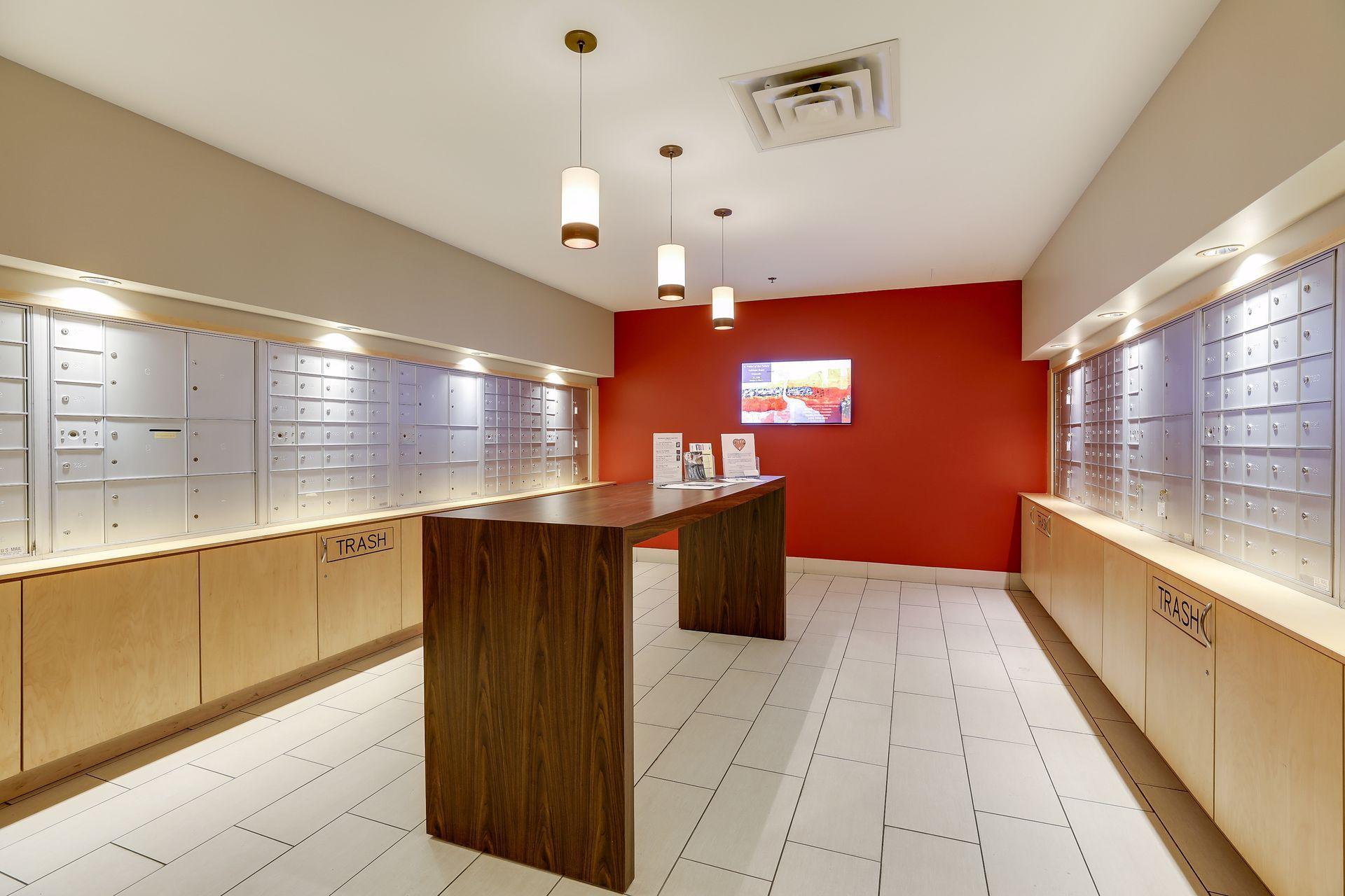 215 10th Avenue S Unit: 414