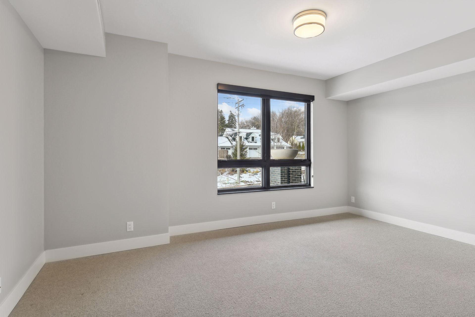 222 Ferndale Road S Unit: 203