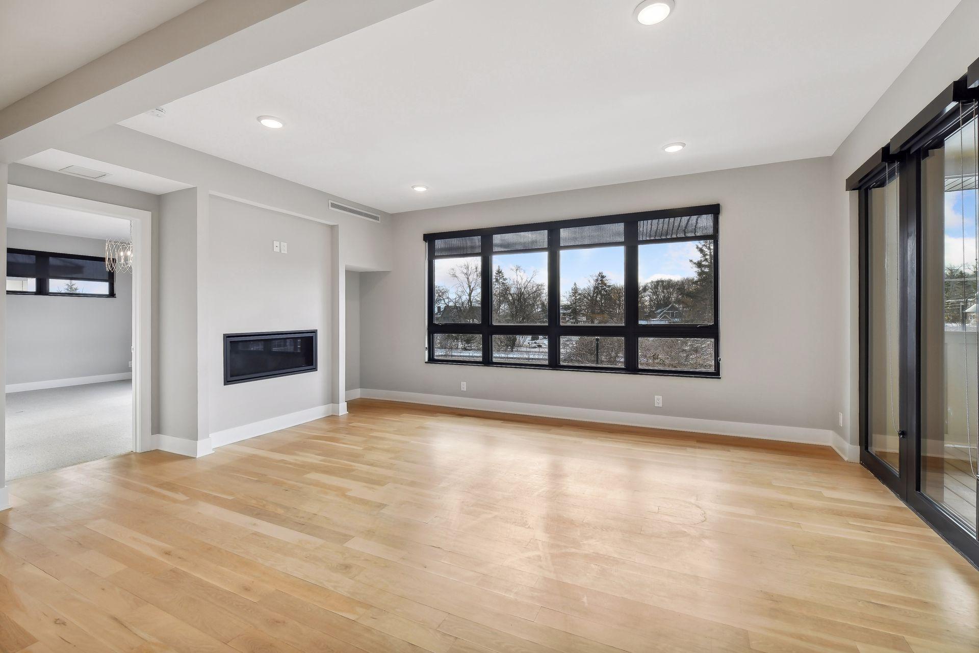 222 Ferndale Road S Unit: 203