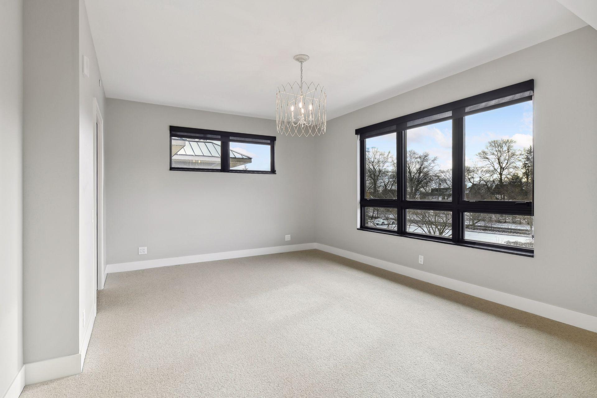 222 Ferndale Road S Unit: 203