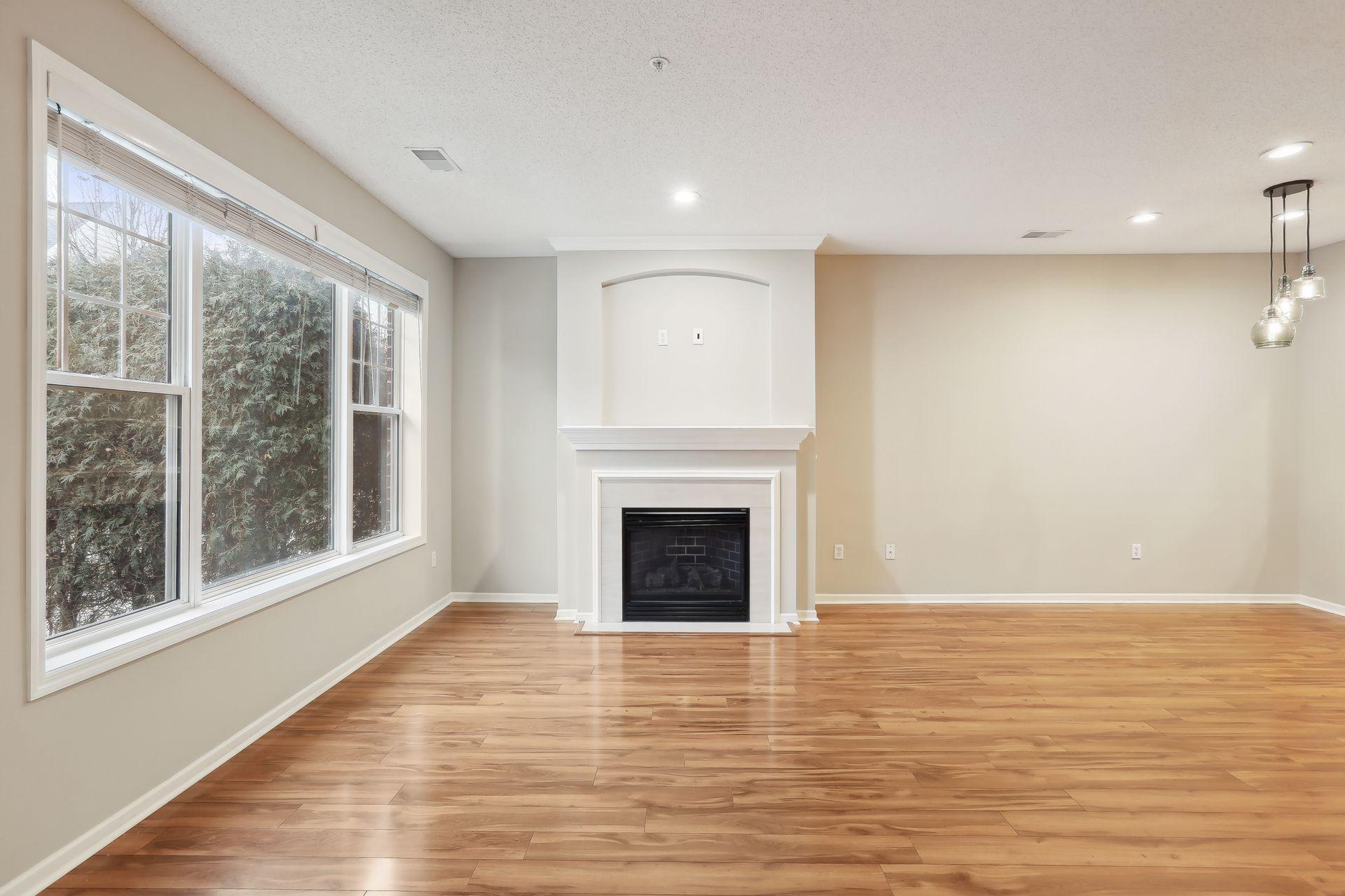 1550 Zarthan Avenue S Unit: 508