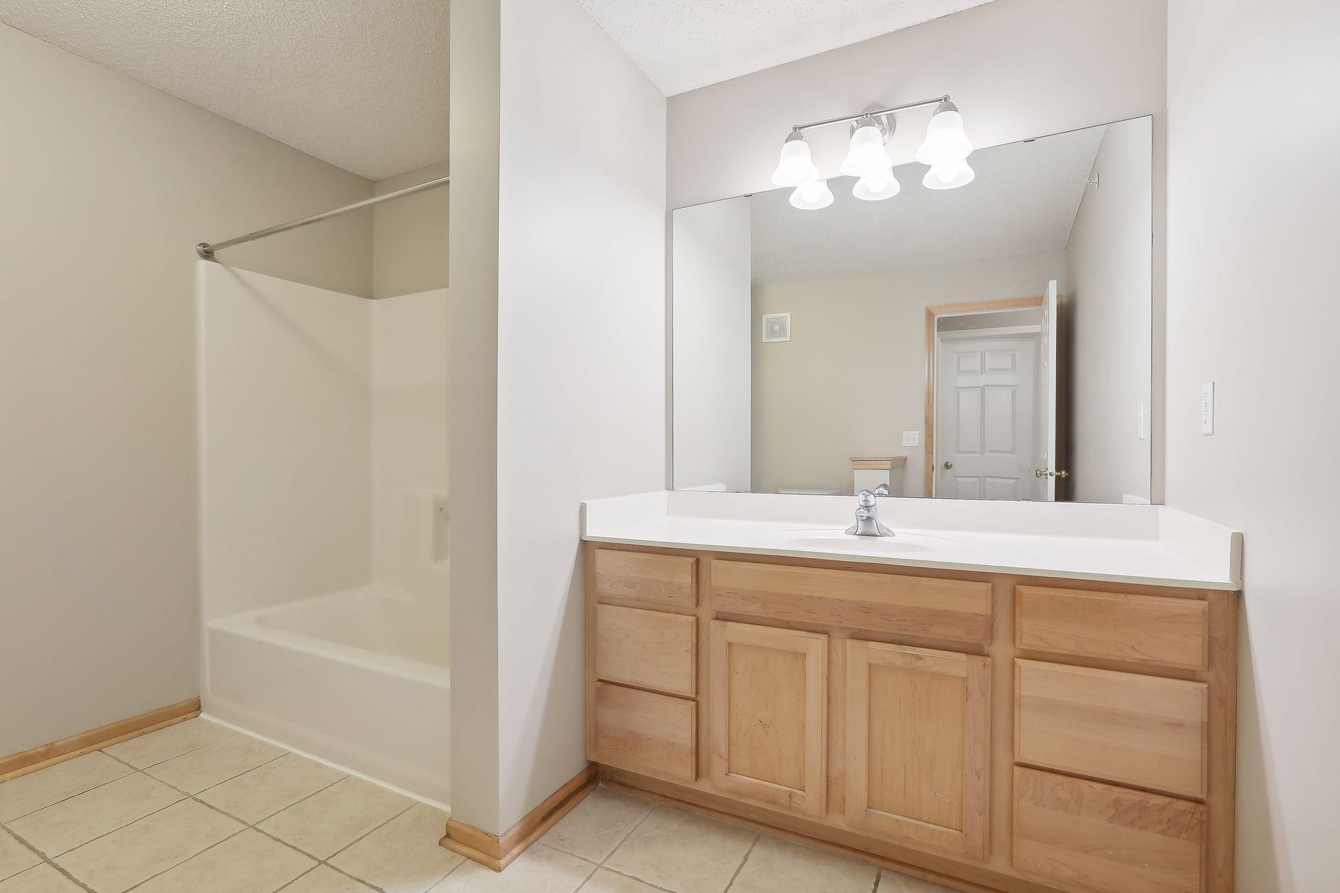 1550 Zarthan Avenue S Unit: 508