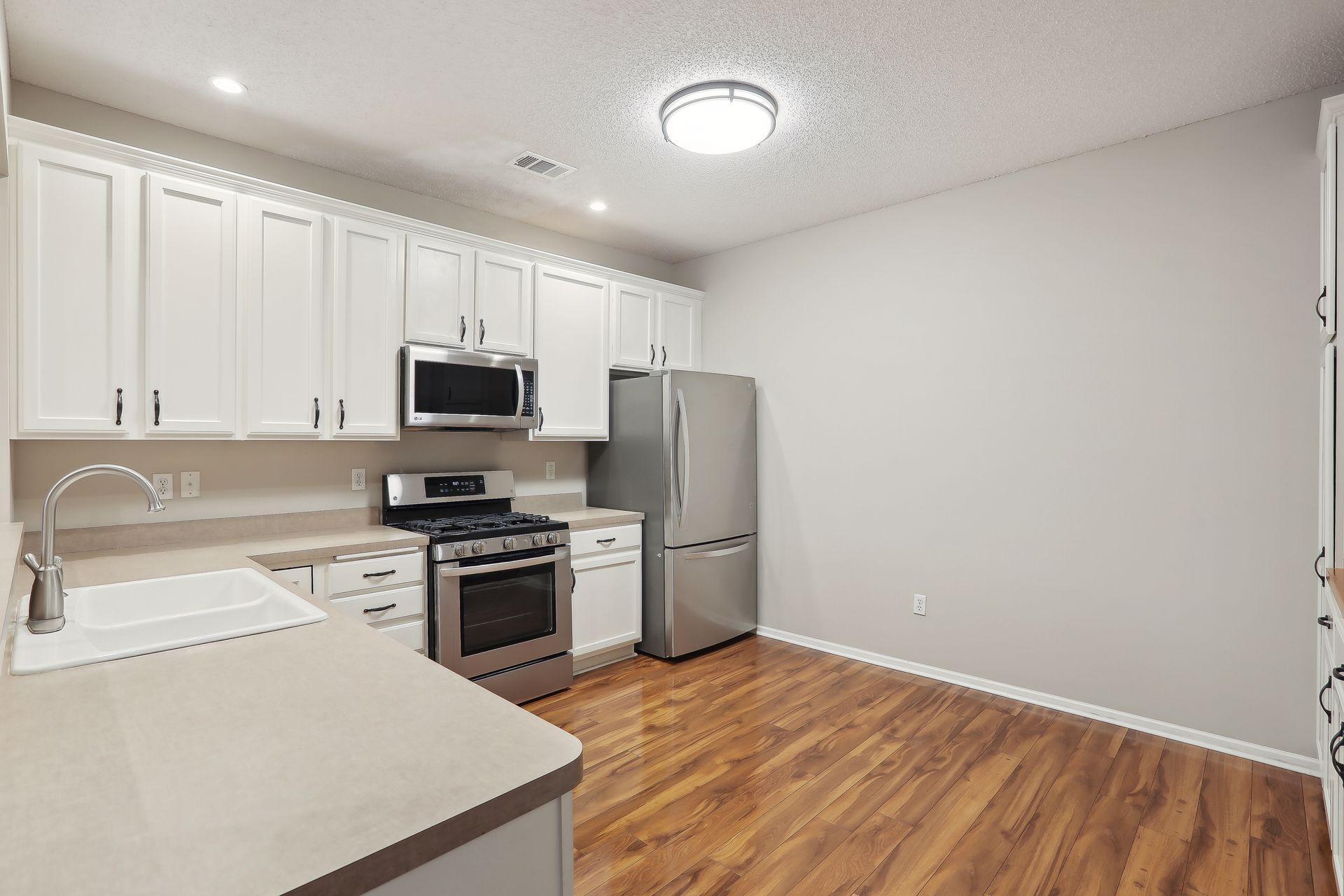 1550 Zarthan Avenue S Unit: 508