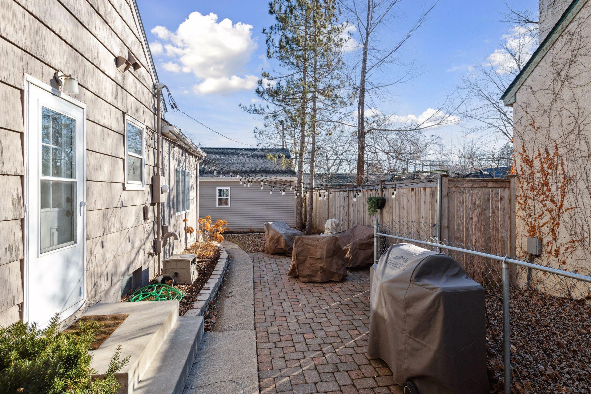 5609 Washburn Avenue S