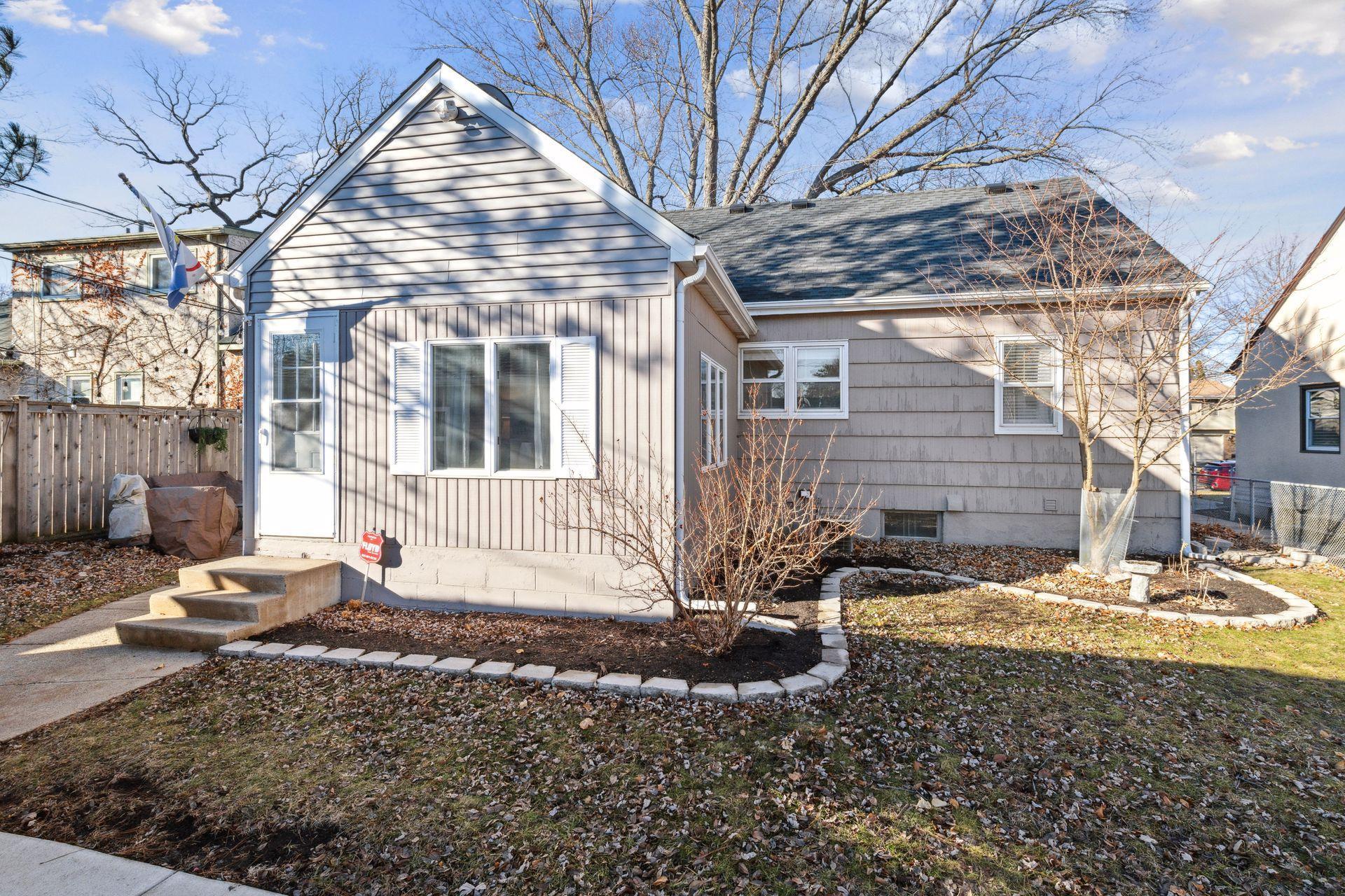 5609 Washburn Avenue S