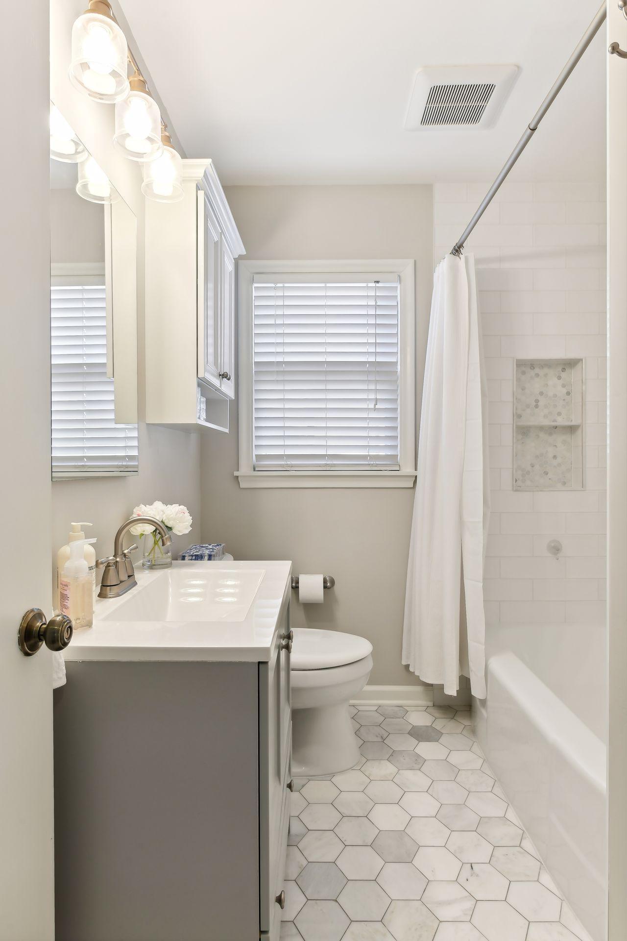 5609 Washburn Avenue S