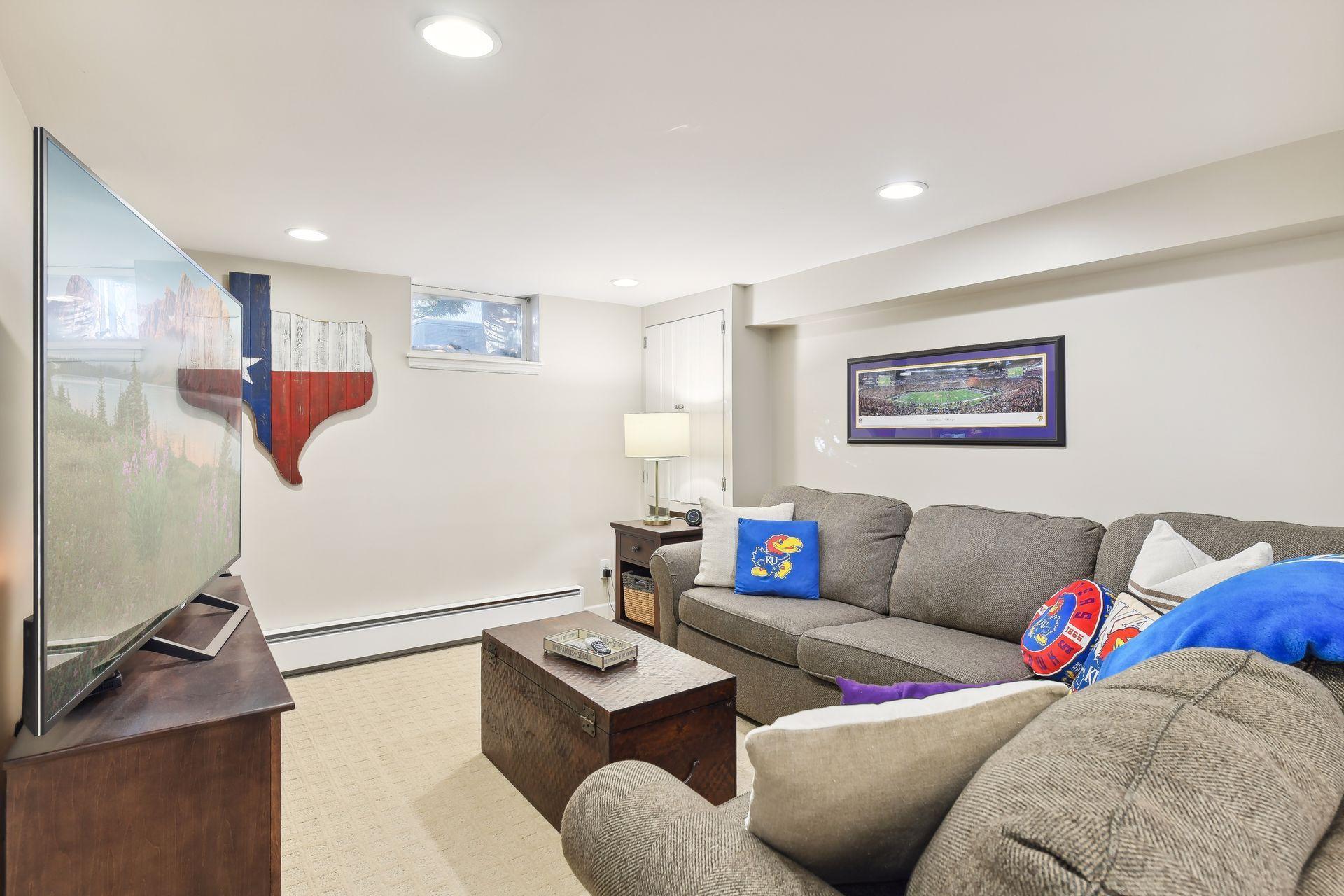 5609 Washburn Avenue S