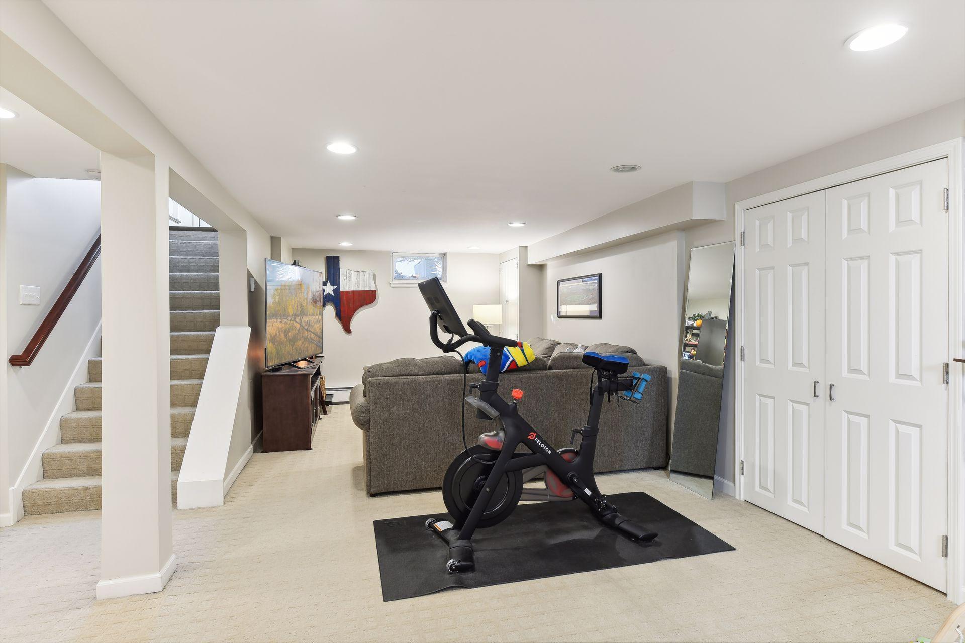 5609 Washburn Avenue S