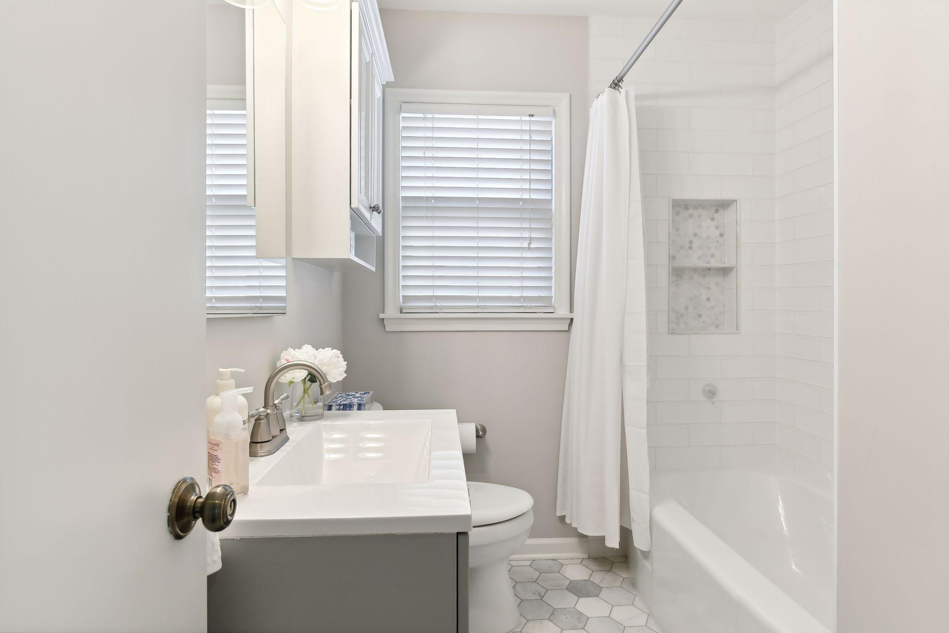 5609 Washburn Avenue S