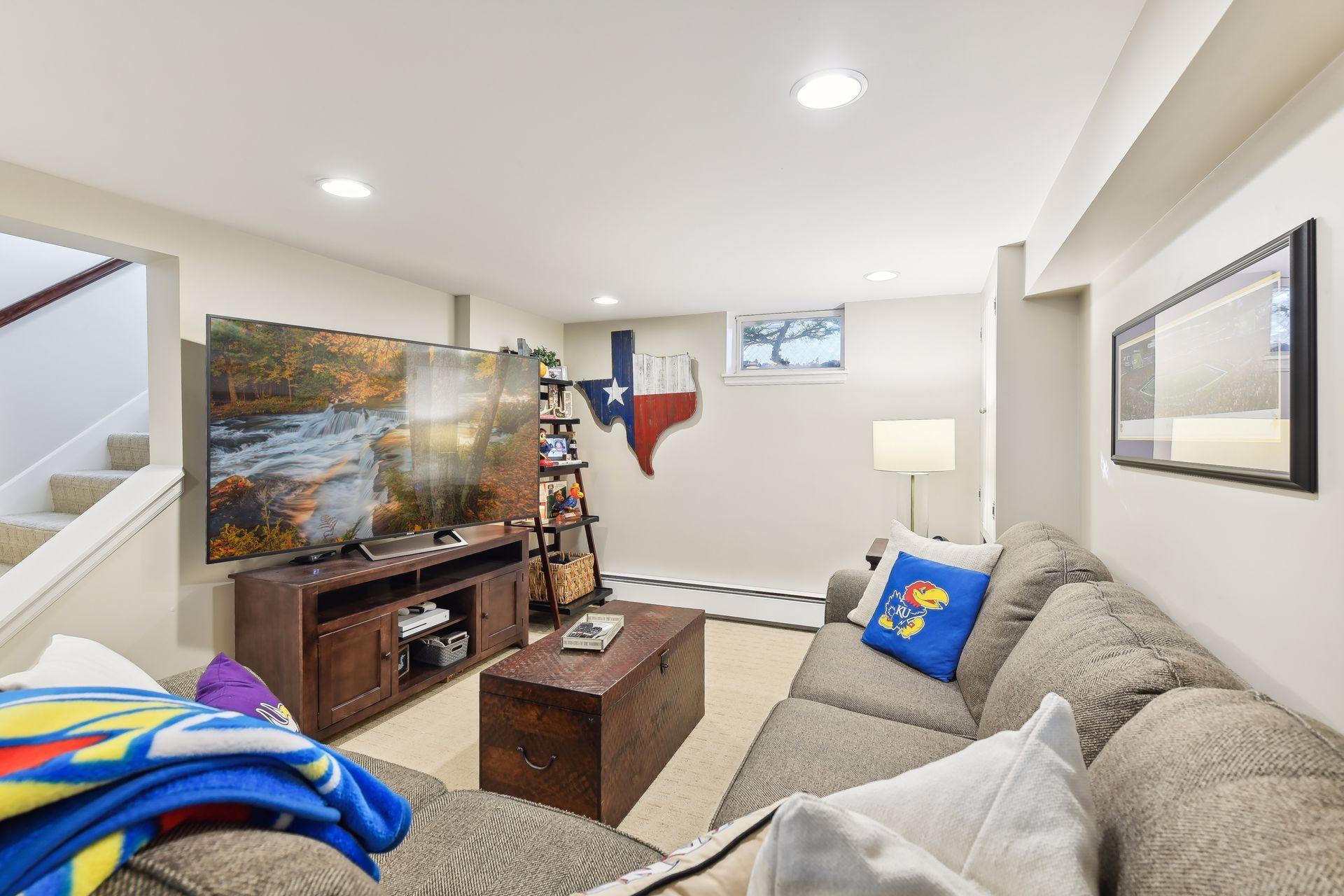 5609 Washburn Avenue S