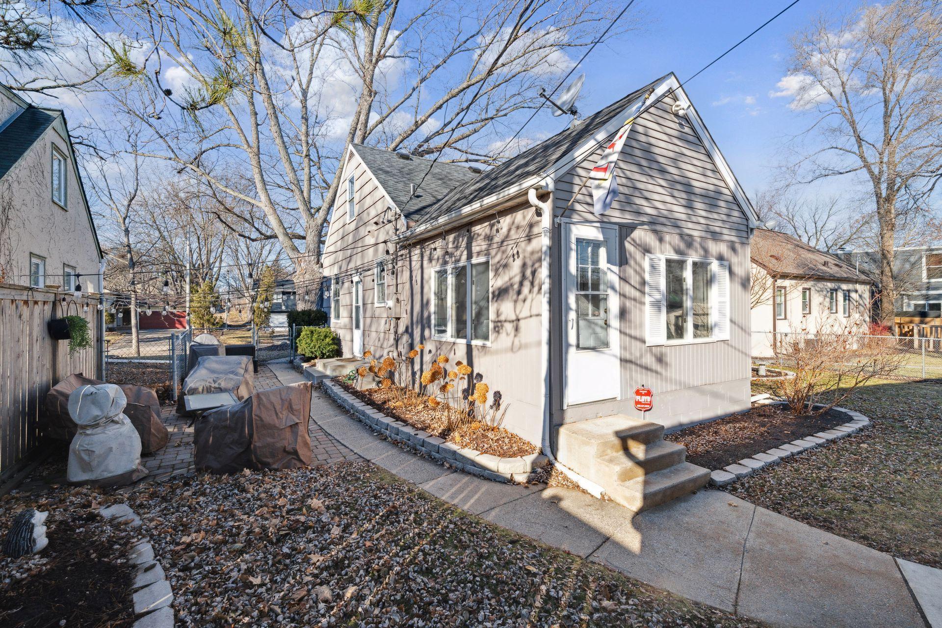 5609 Washburn Avenue S