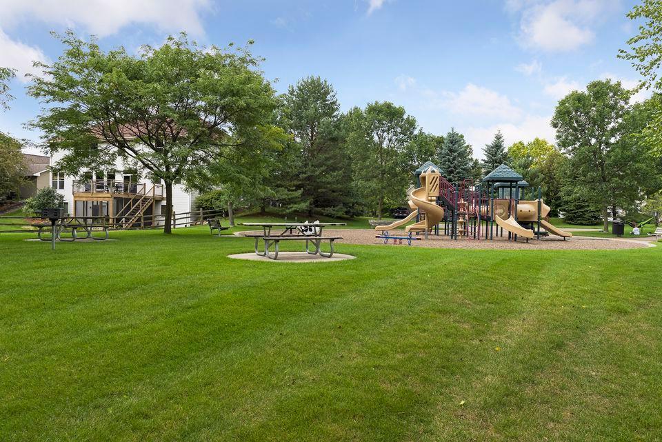 4770 Merrimac Court N