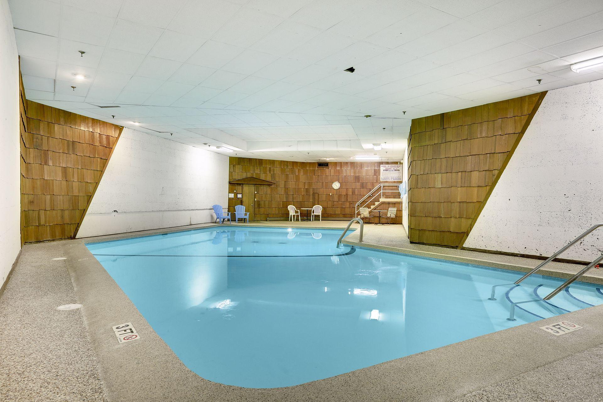 4380 Brookside Court Unit: 121