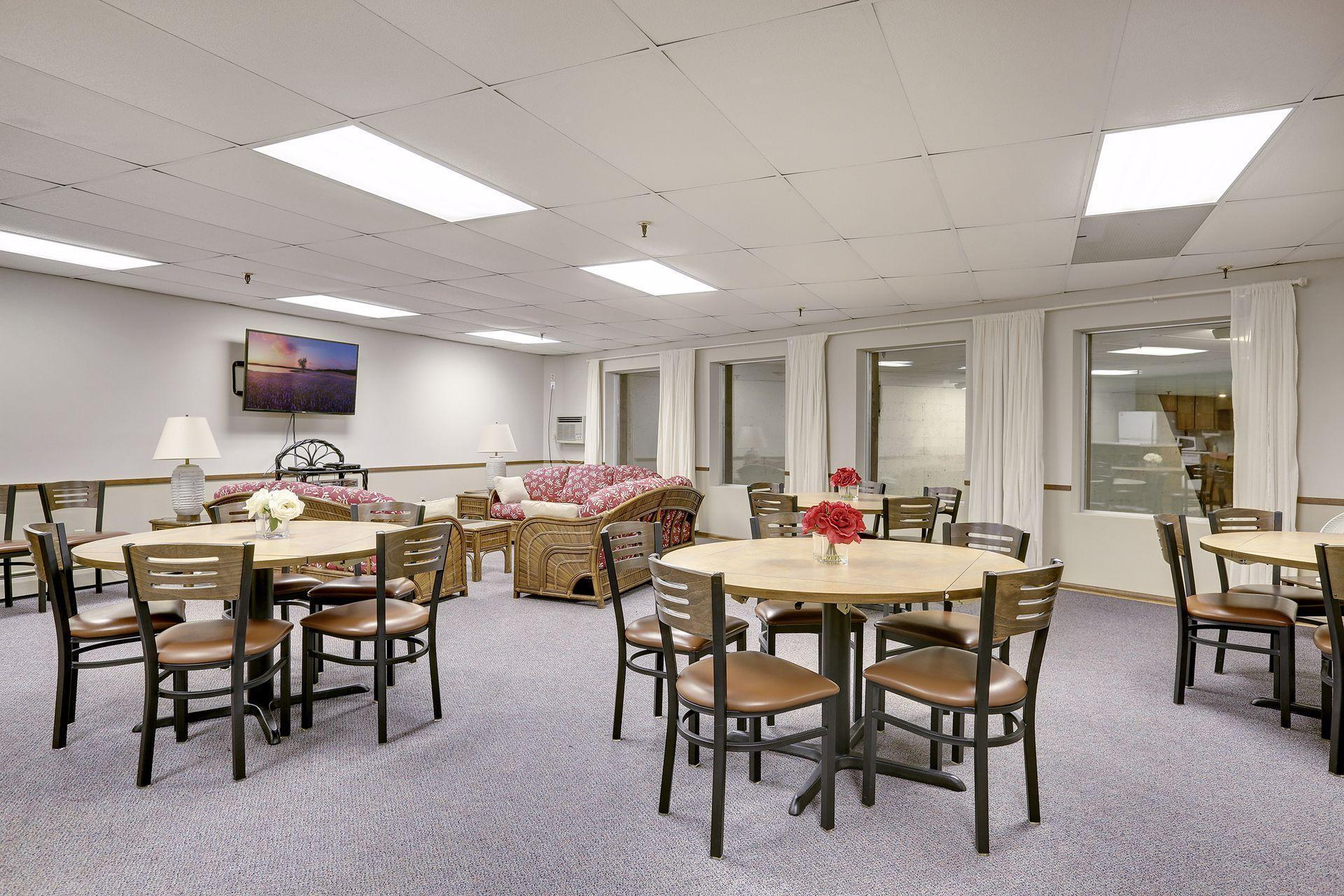 4380 Brookside Court Unit: 121