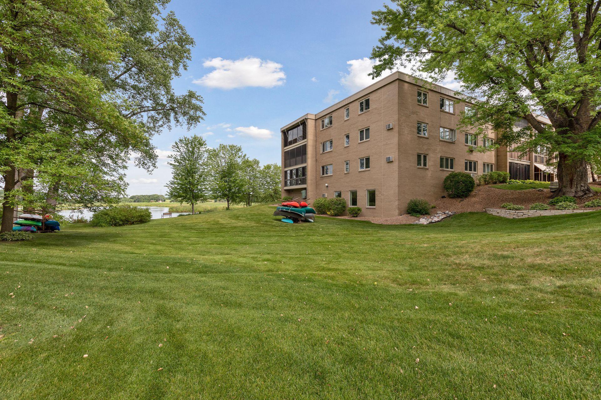 4380 Brookside Court Unit: 121