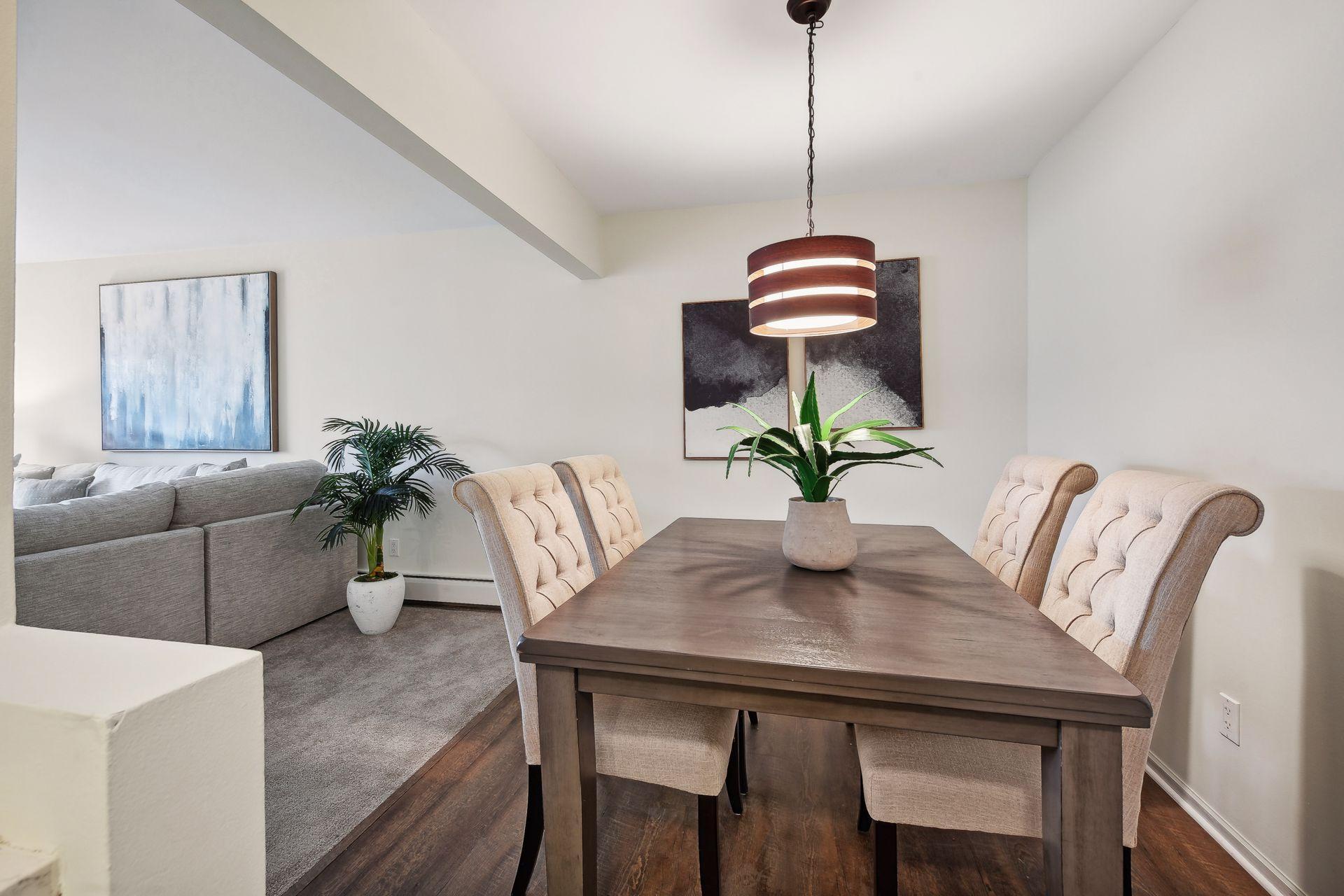 4407 Wilshire Boulevard Unit: 305