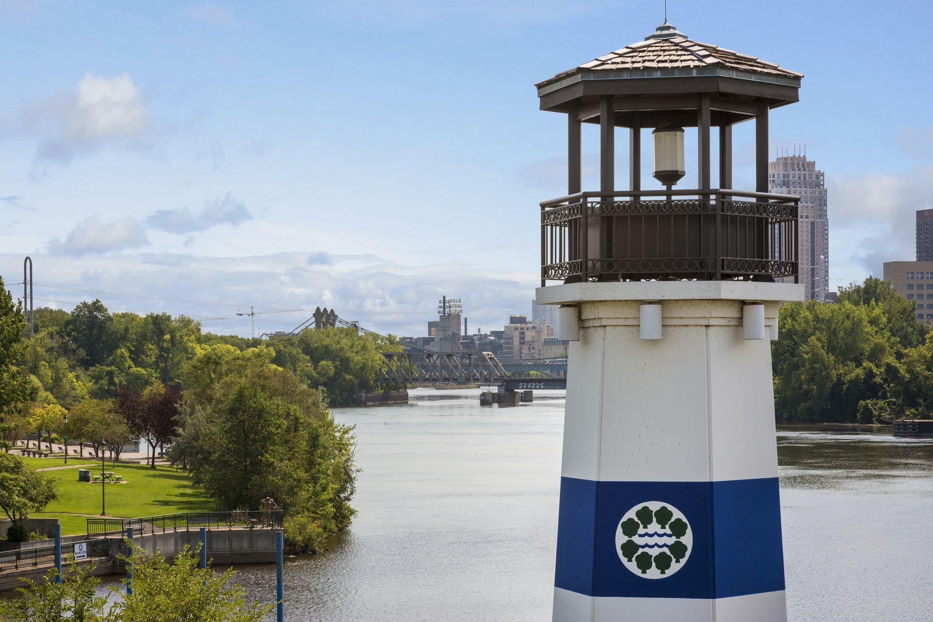 636 22nd Avenue NE Unit: #5