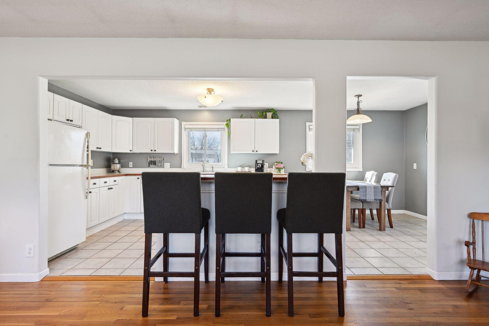 906 paul parkway