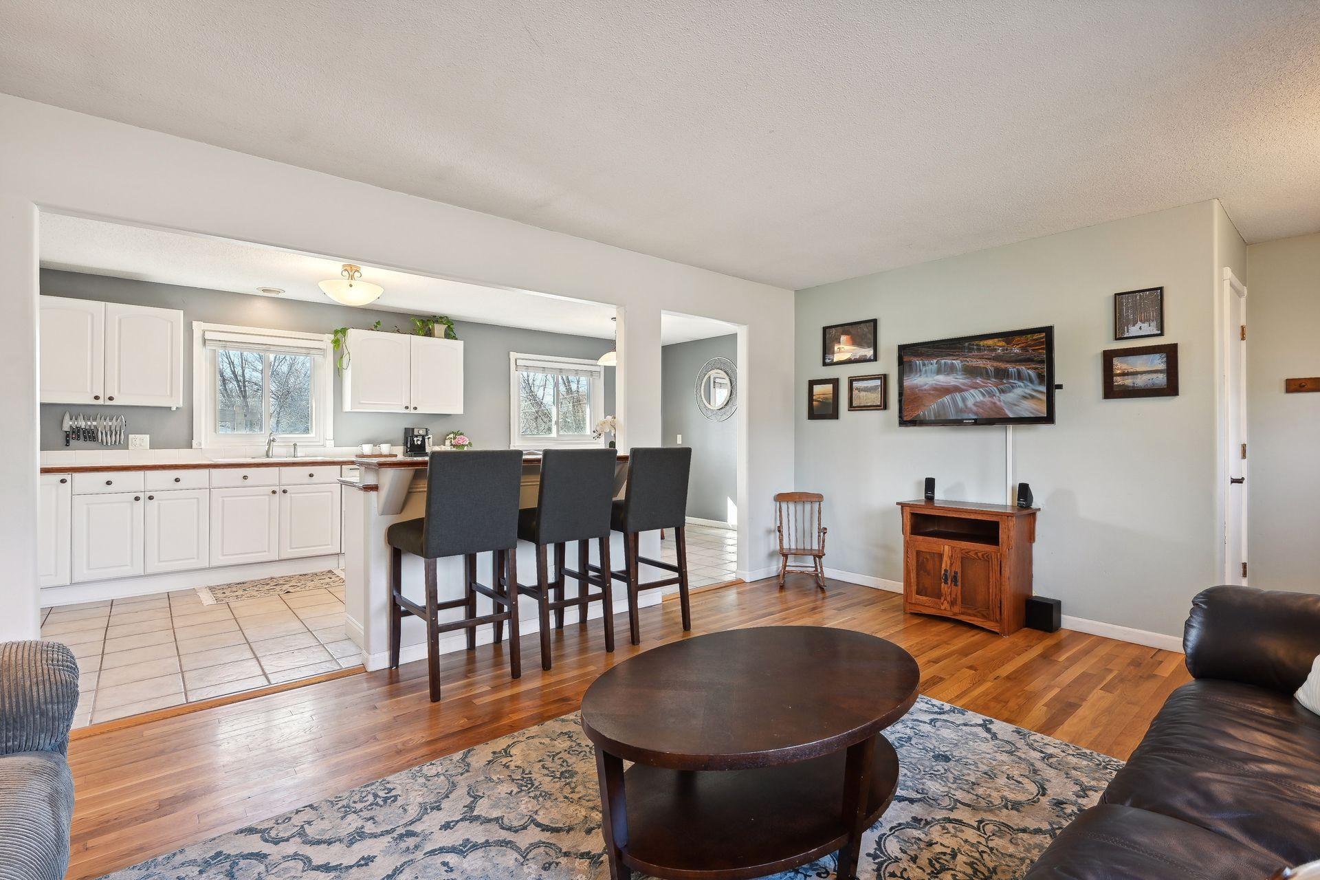906 paul parkway