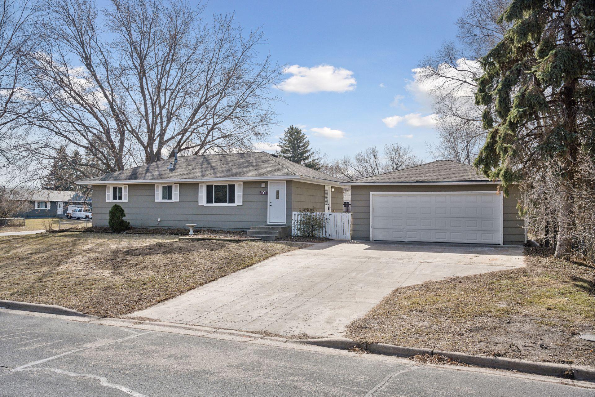 906 paul parkway