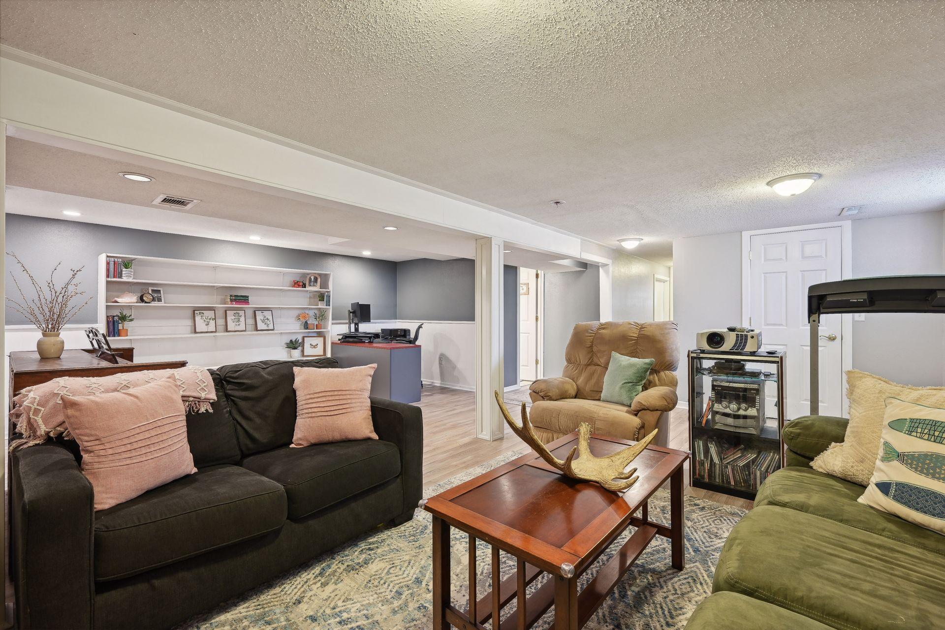 906 paul parkway