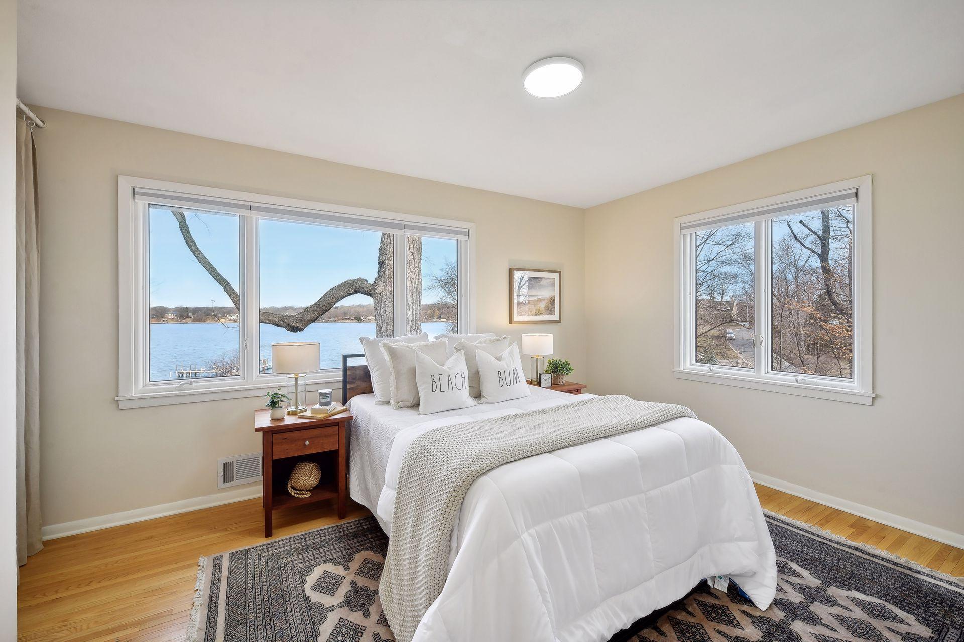 5940 Hardscrabble Circle