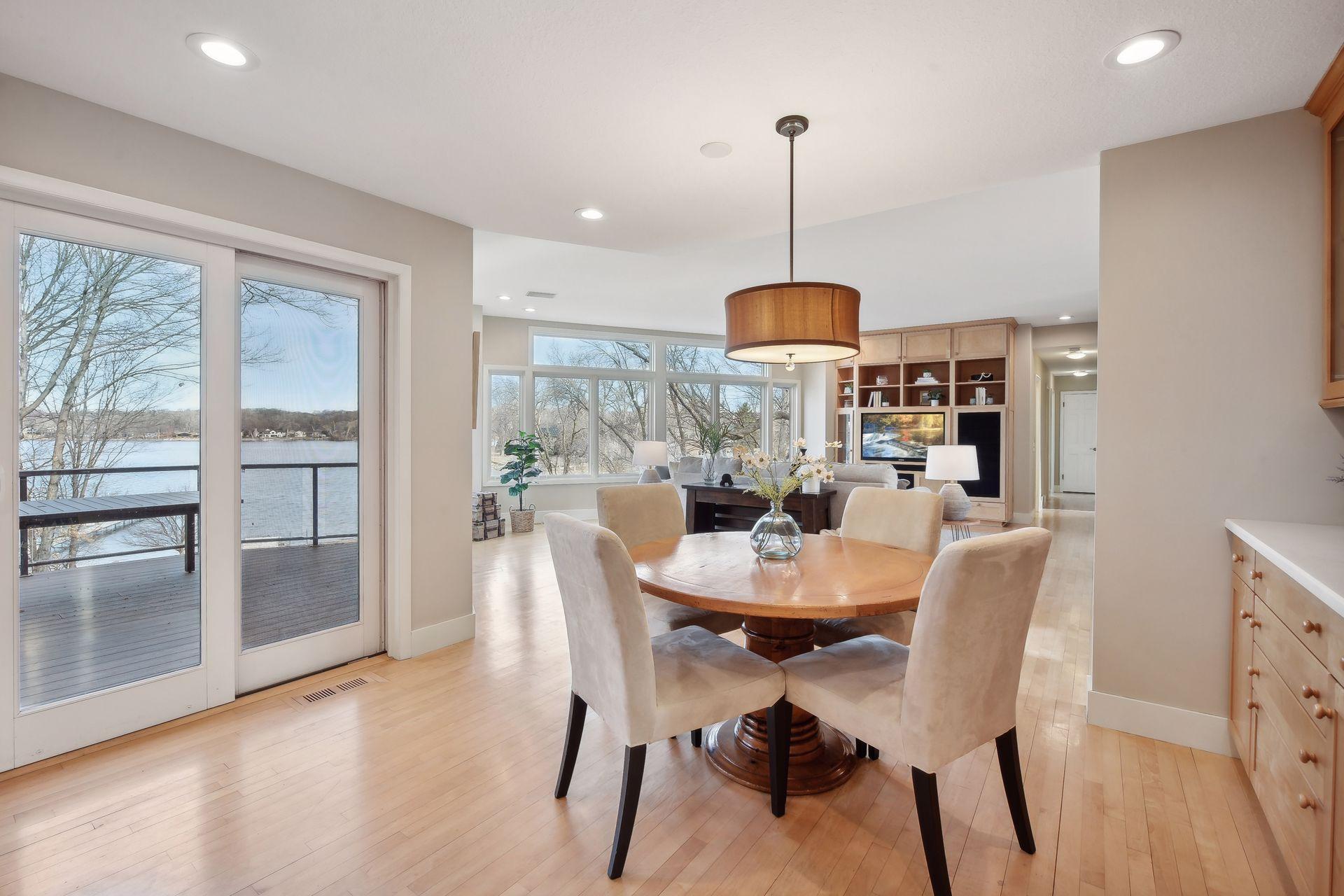 5940 Hardscrabble Circle