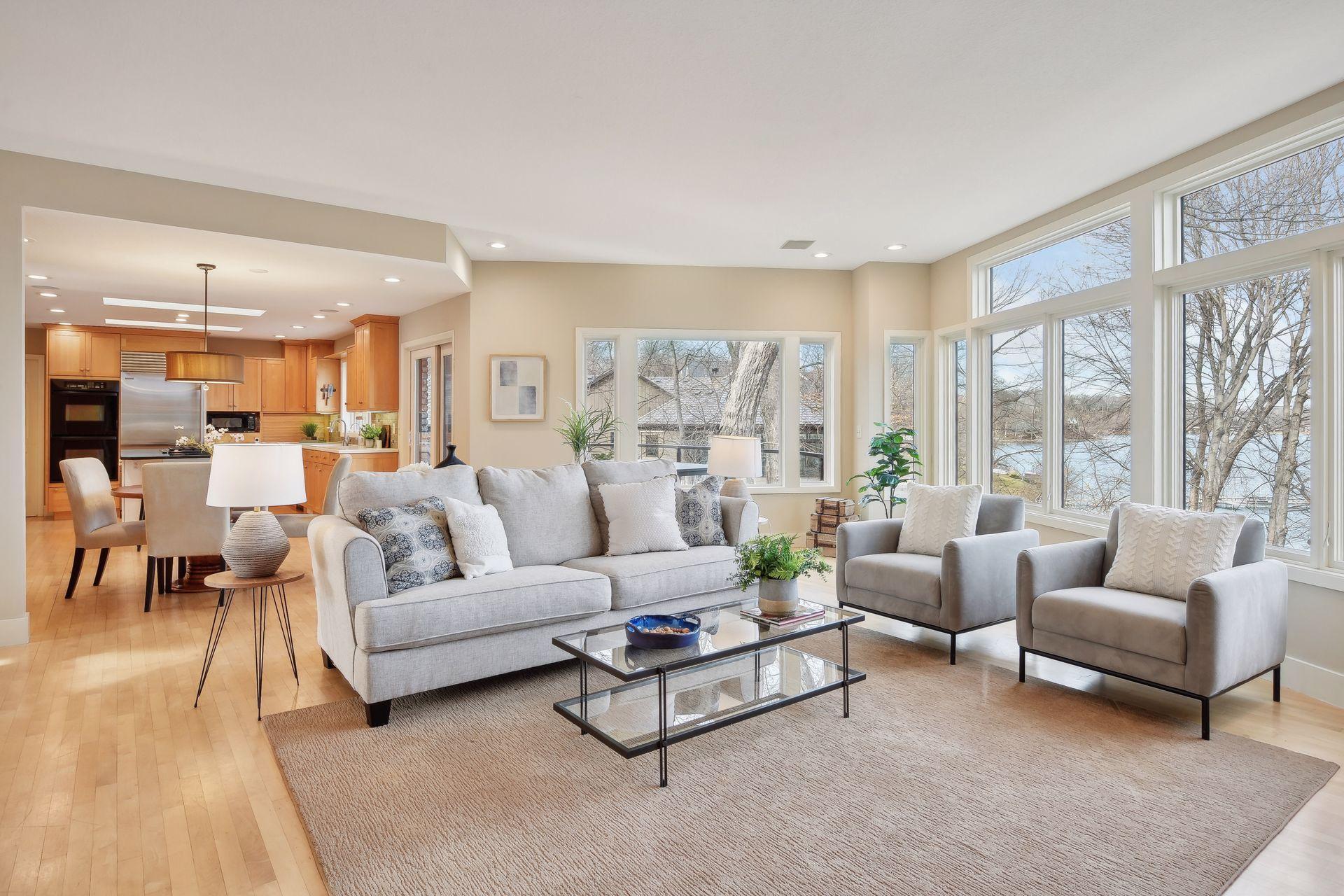 5940 Hardscrabble Circle